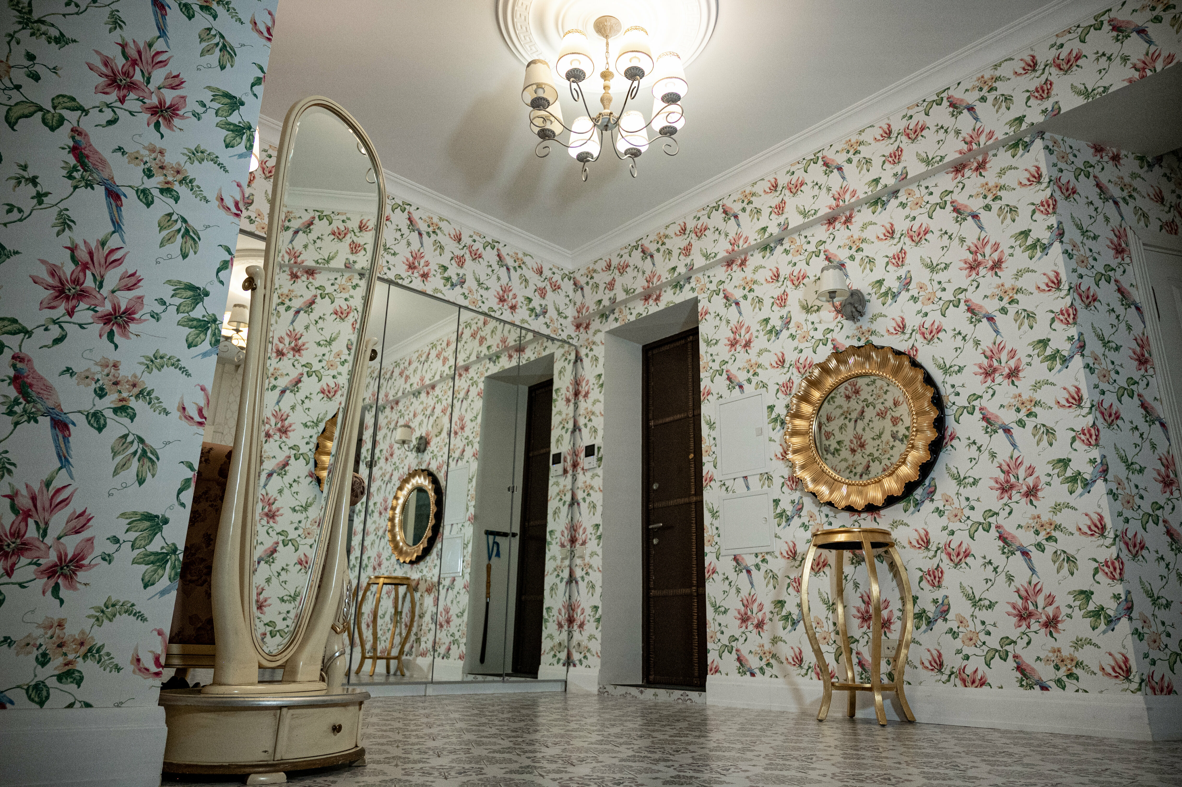 Элитная квартира рядом с парком около Каскадной лестницы