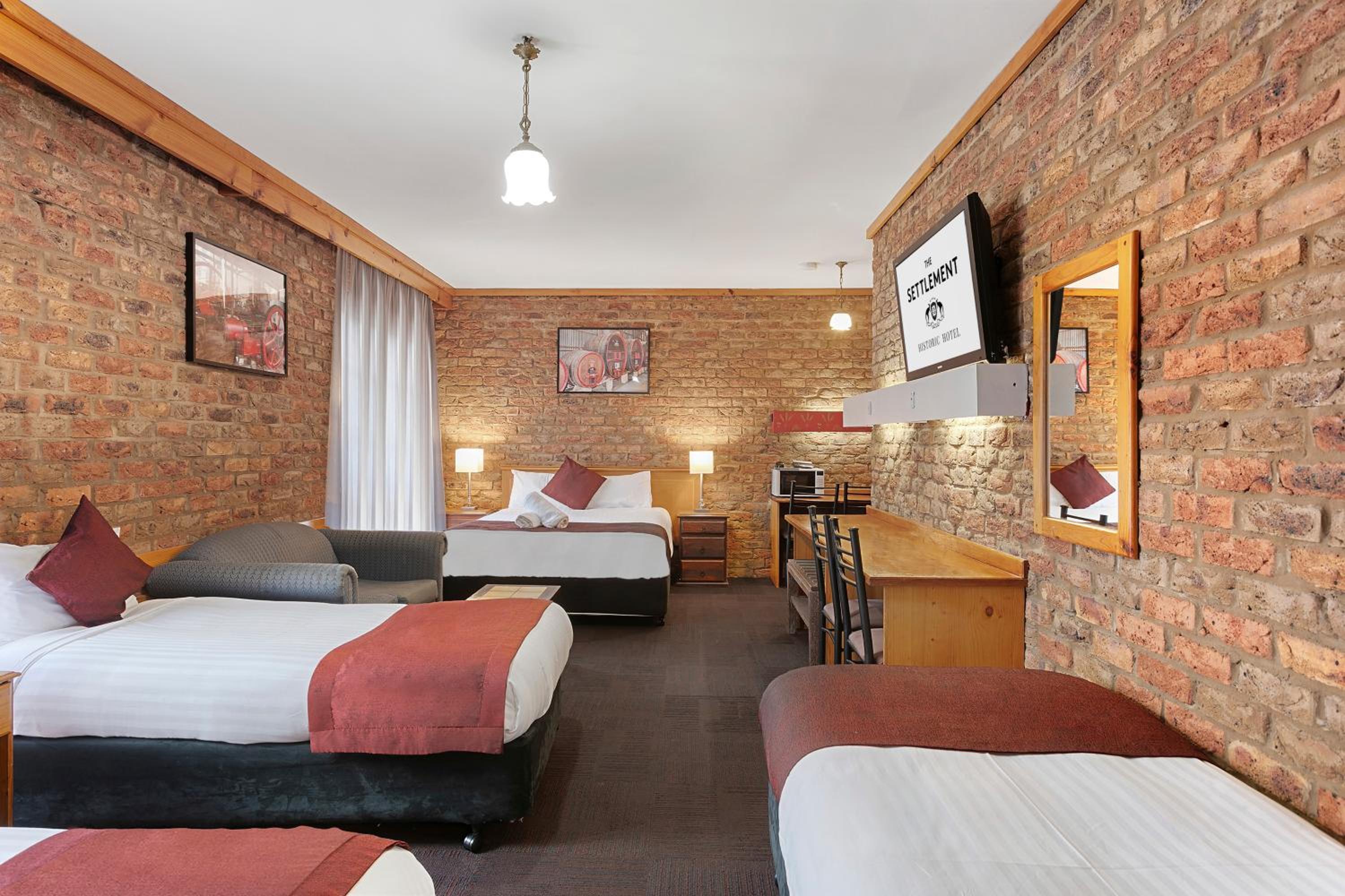 Family Room - Sleeps Five