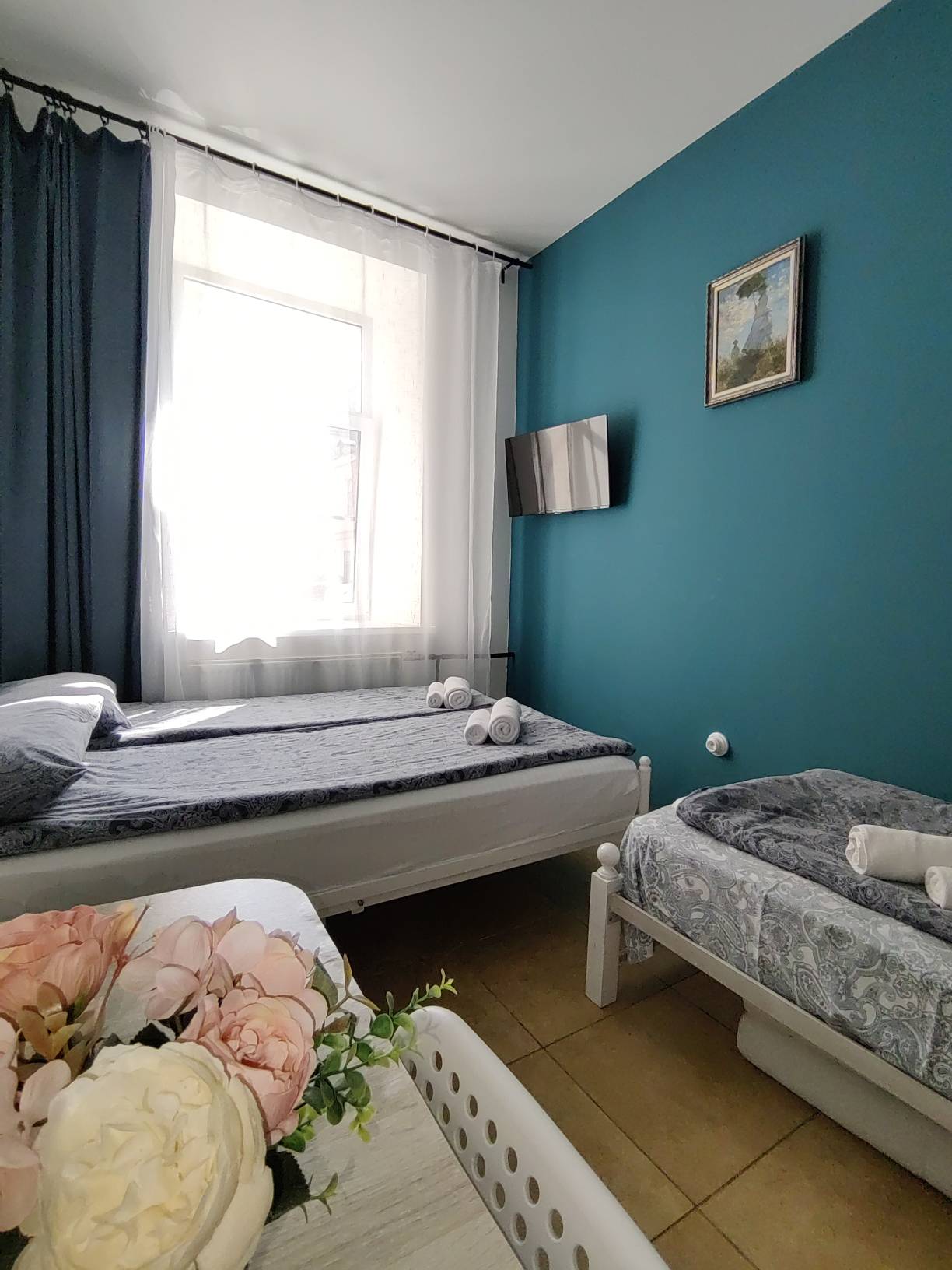 Апартаменты Студия "Ваш Питер". Бесконтактное размещение с возможностью хранения багажа.. До метро 350 метров