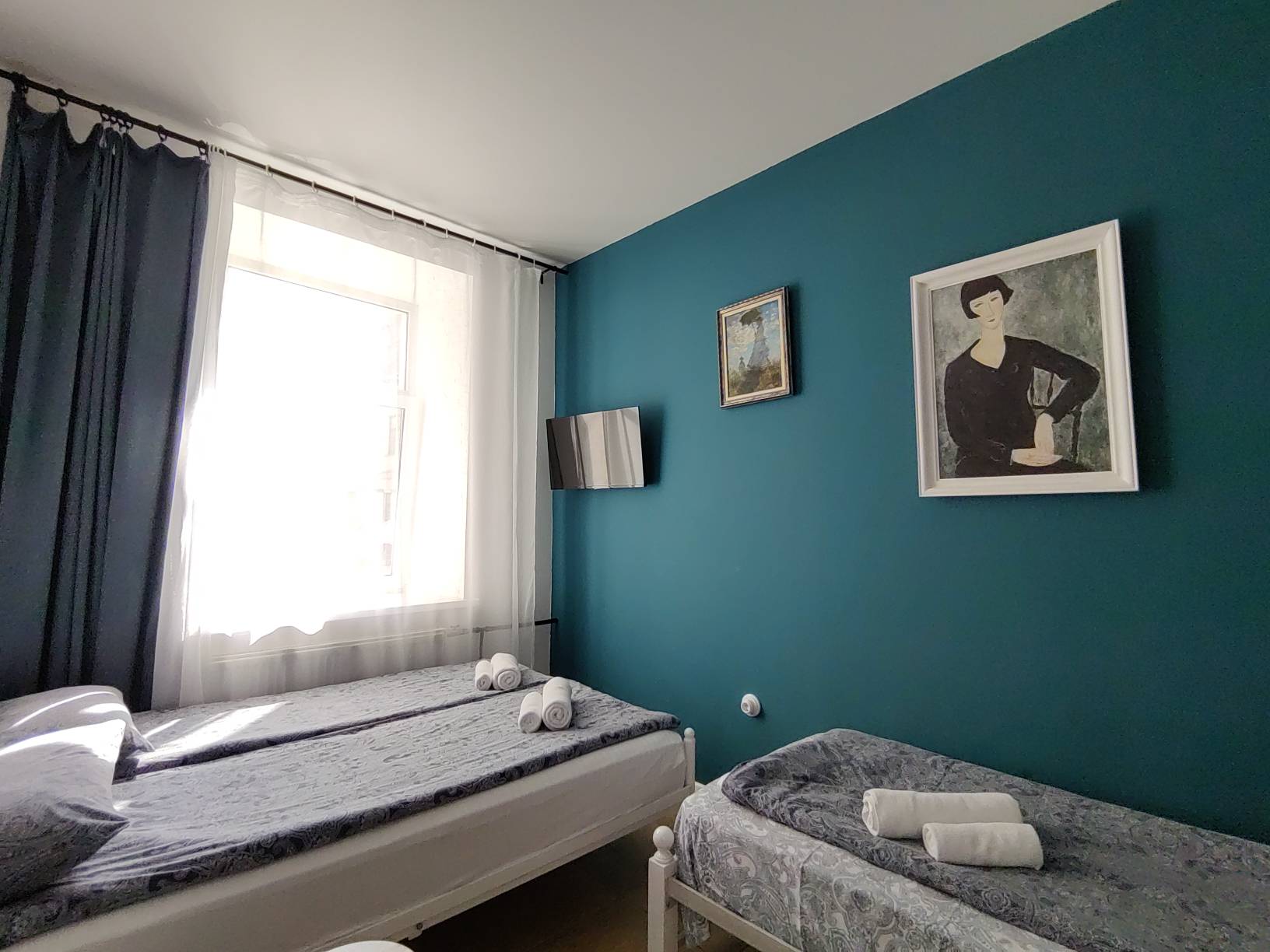 Апартаменты Студия "Ваш Питер". Бесконтактное размещение с возможностью хранения багажа.. До метро 350 метров