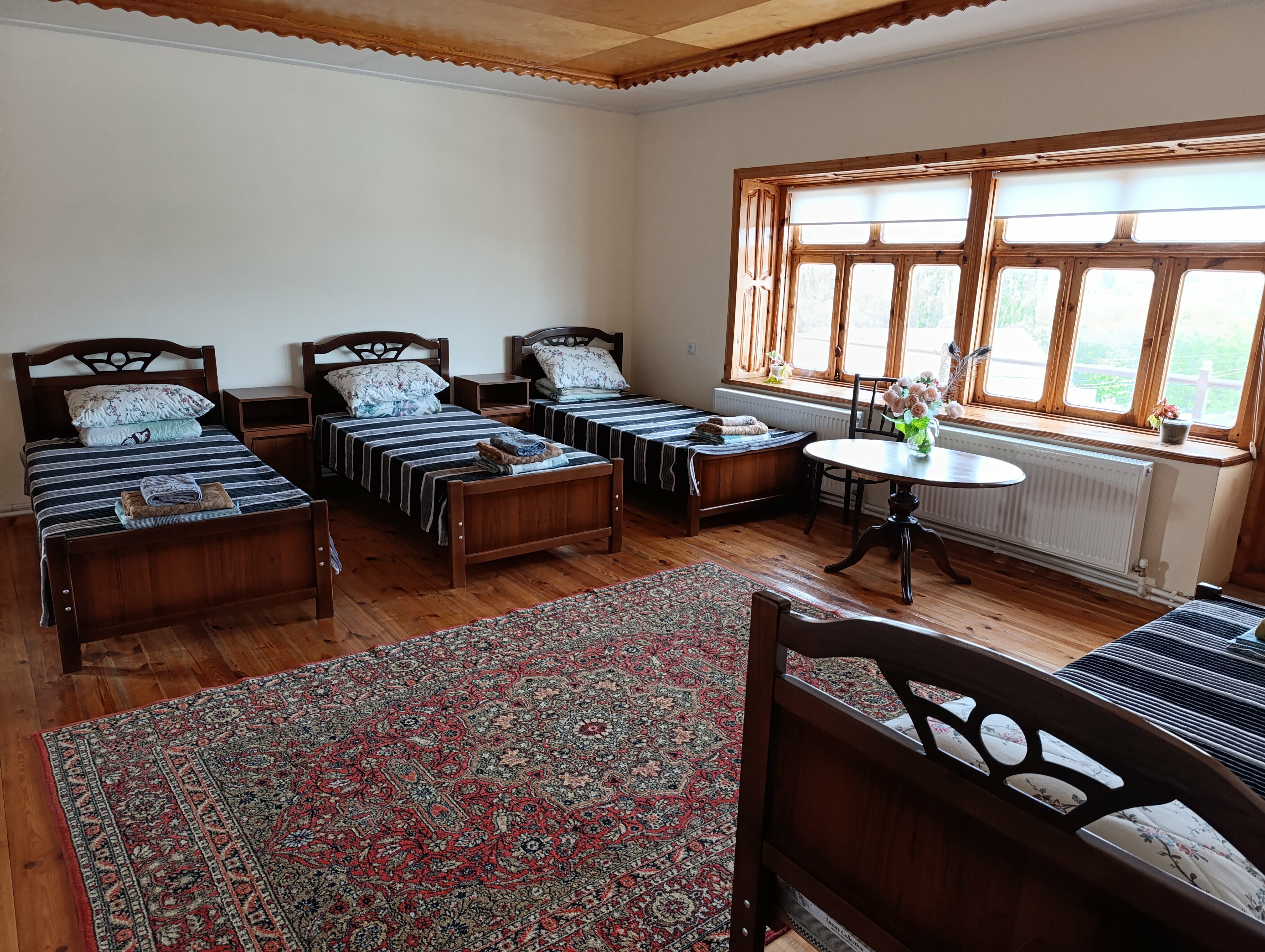 Дом с собственным бассейном