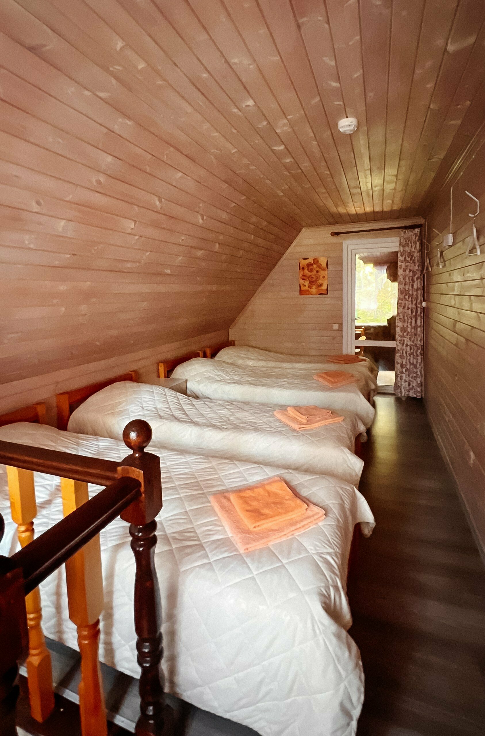 Дальняя заимка-1/2 рубленного деревянного дома