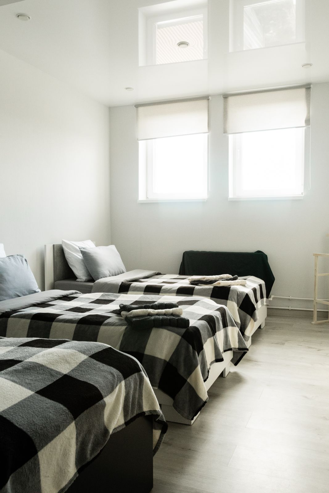 Трехместный номер с окном