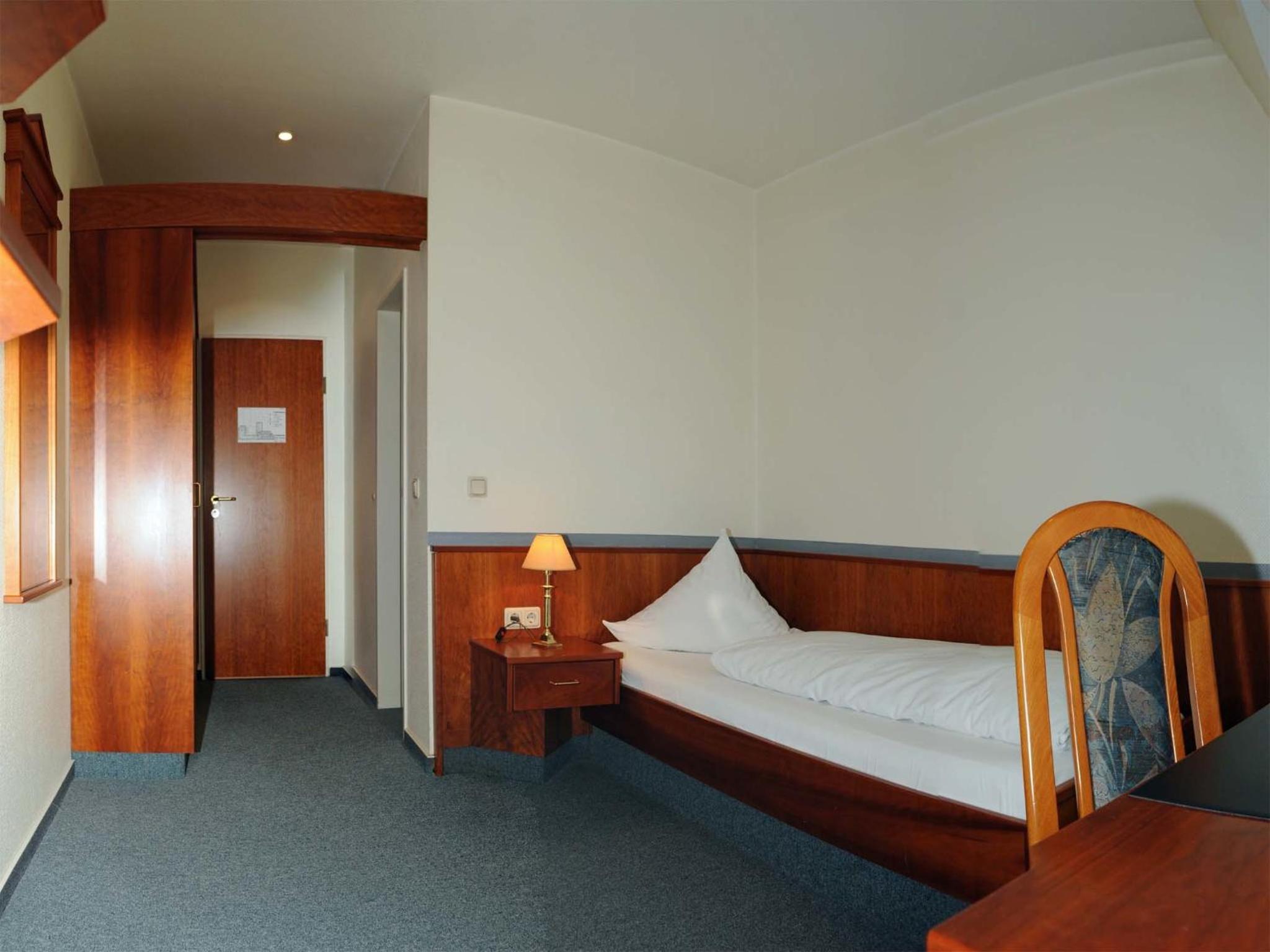 Business Single Room