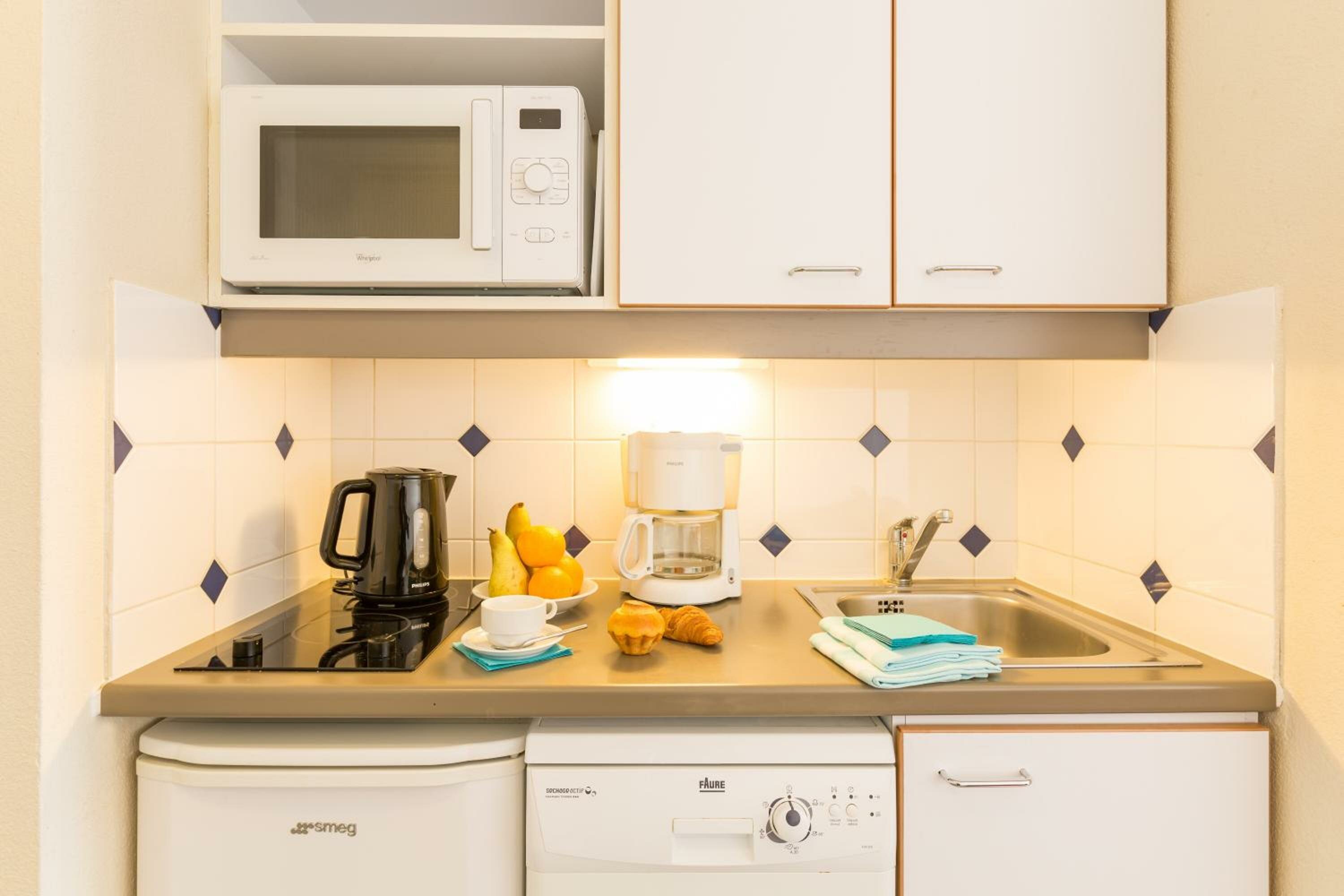 Superior Studio (2 people)