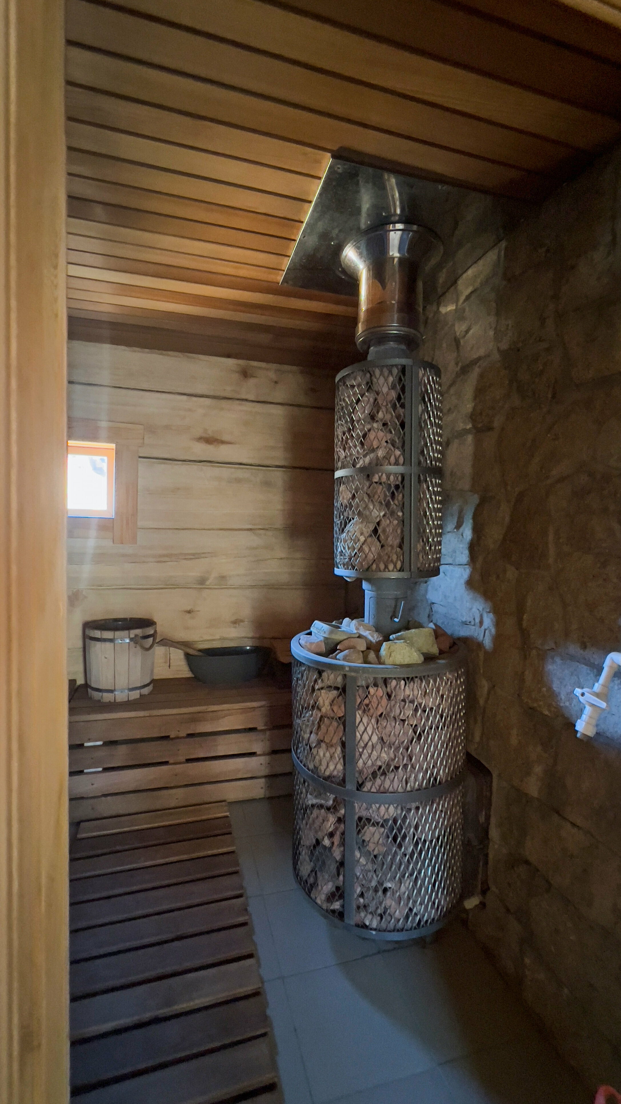 Дом с видом на лес