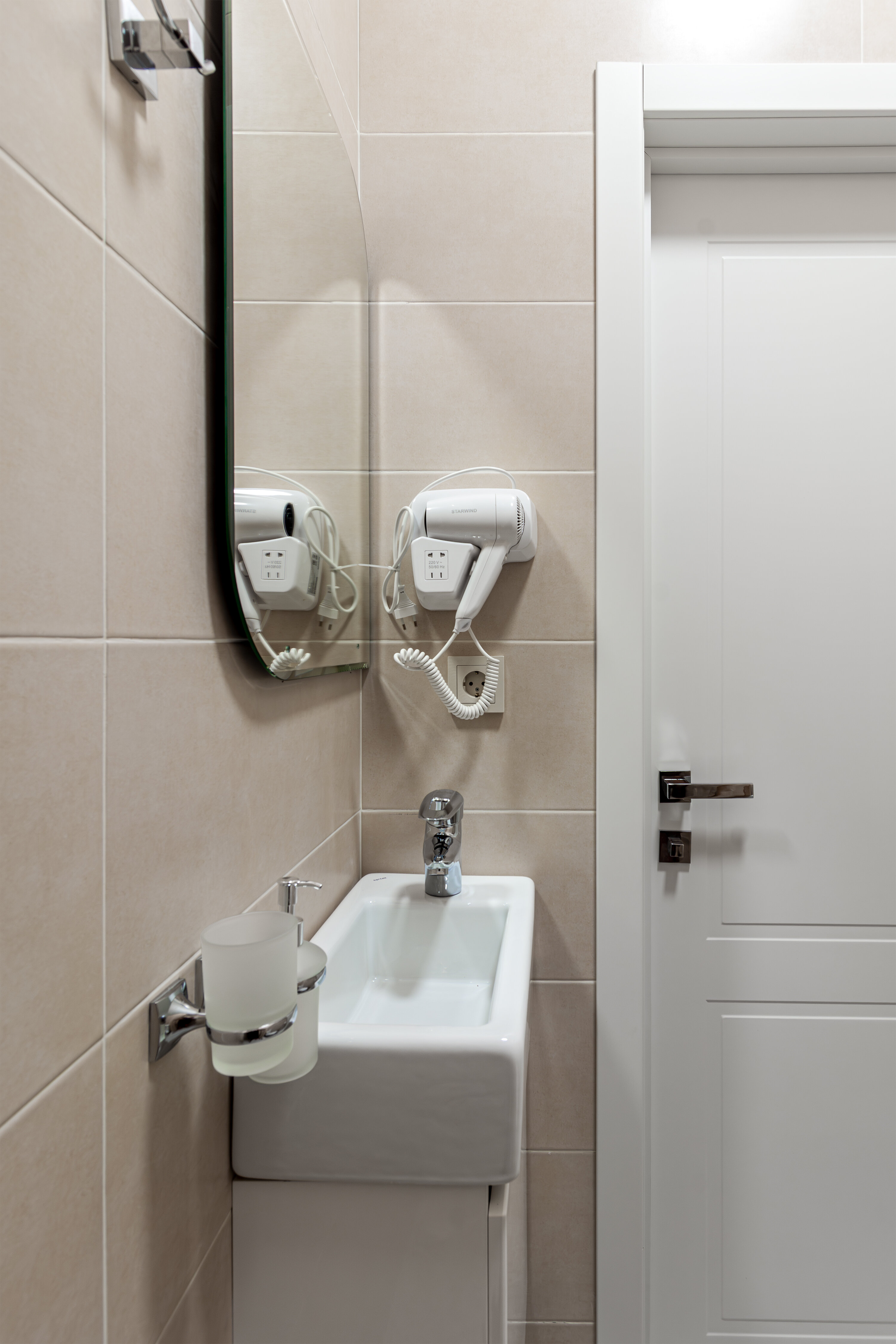 Улучшенный номер с кроватью размера «queen-size»