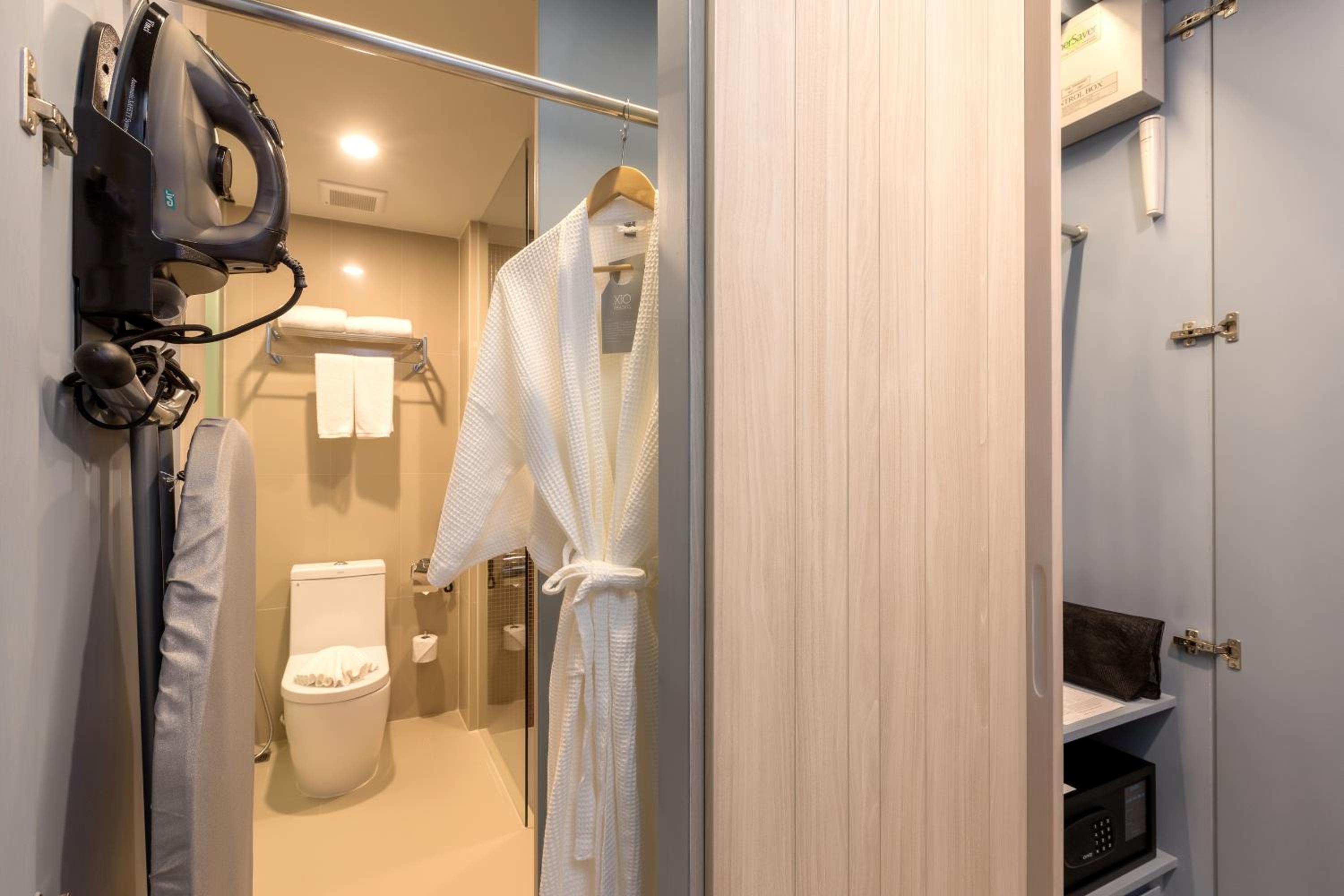 Deluxe Double or Twin Room - Family Wing