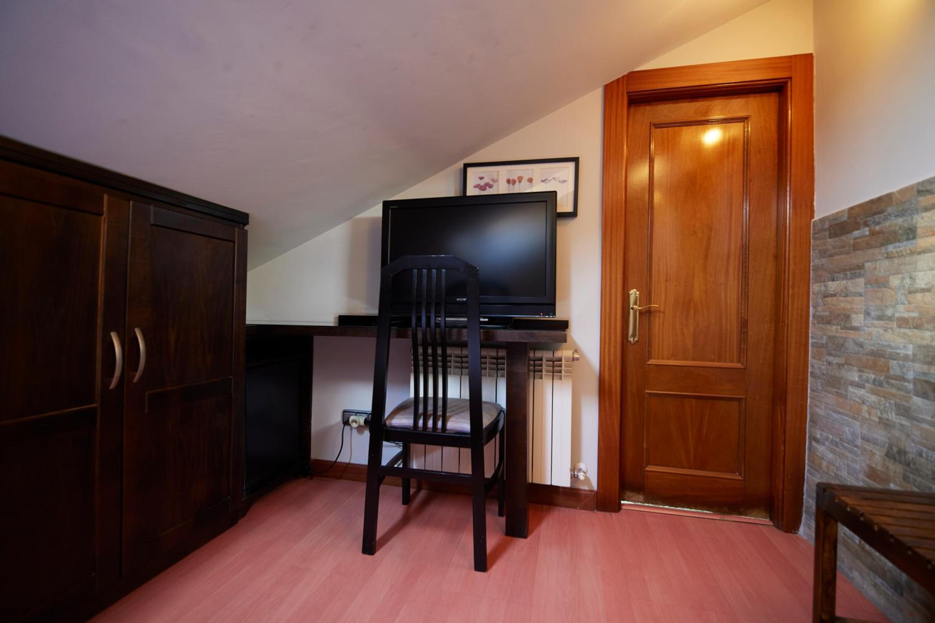 Budget Single Room (Slanted Roof)