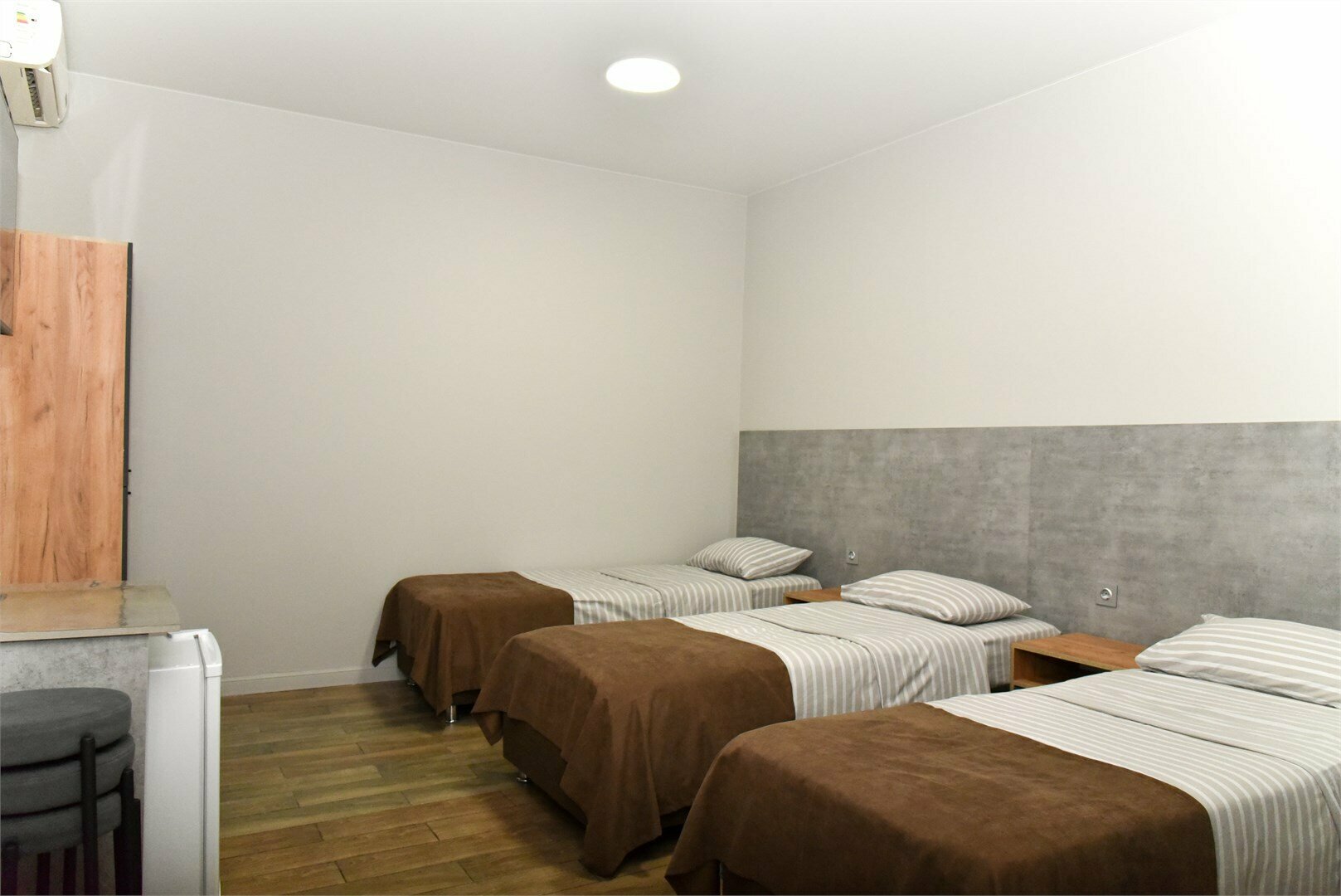 Улучшенный трехместный номер