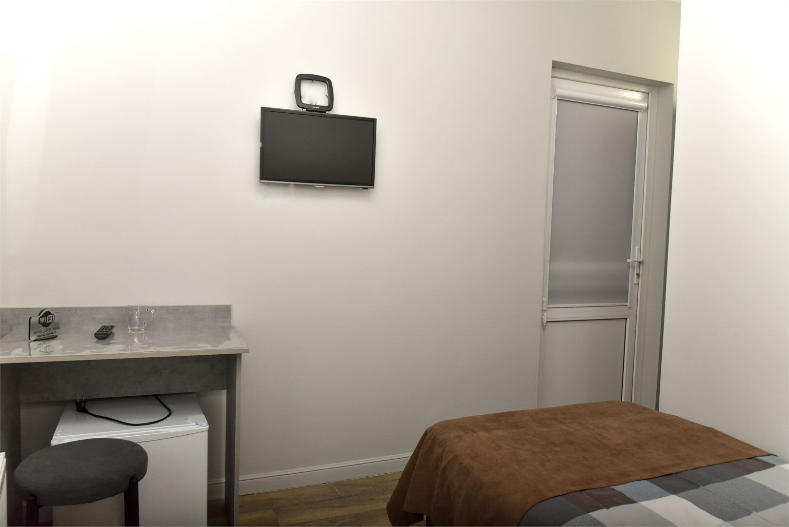 Одноместный номер с ванной комнатой