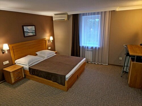 Улучшенный трехместный номер