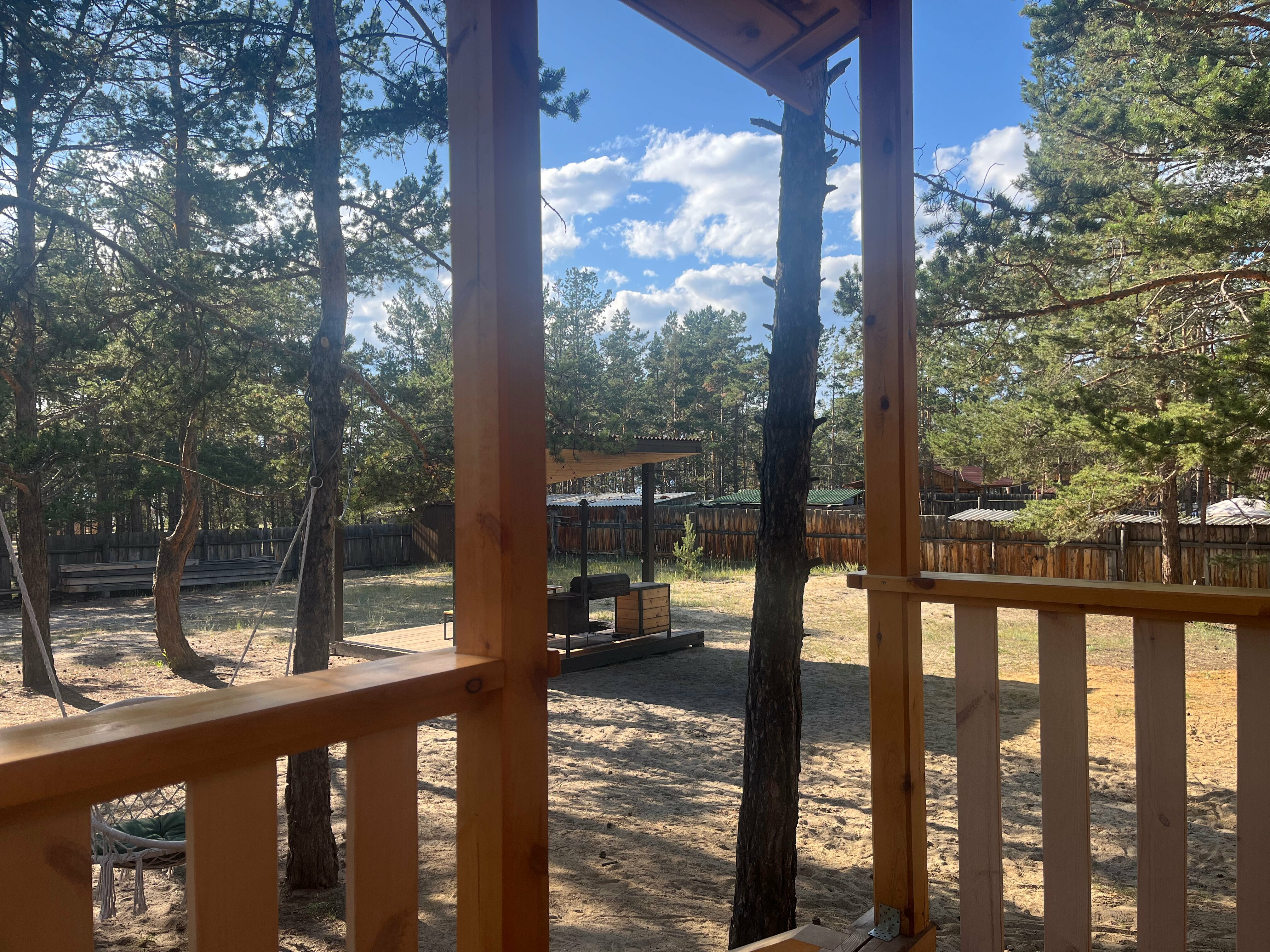 Коттедж с видом на лес