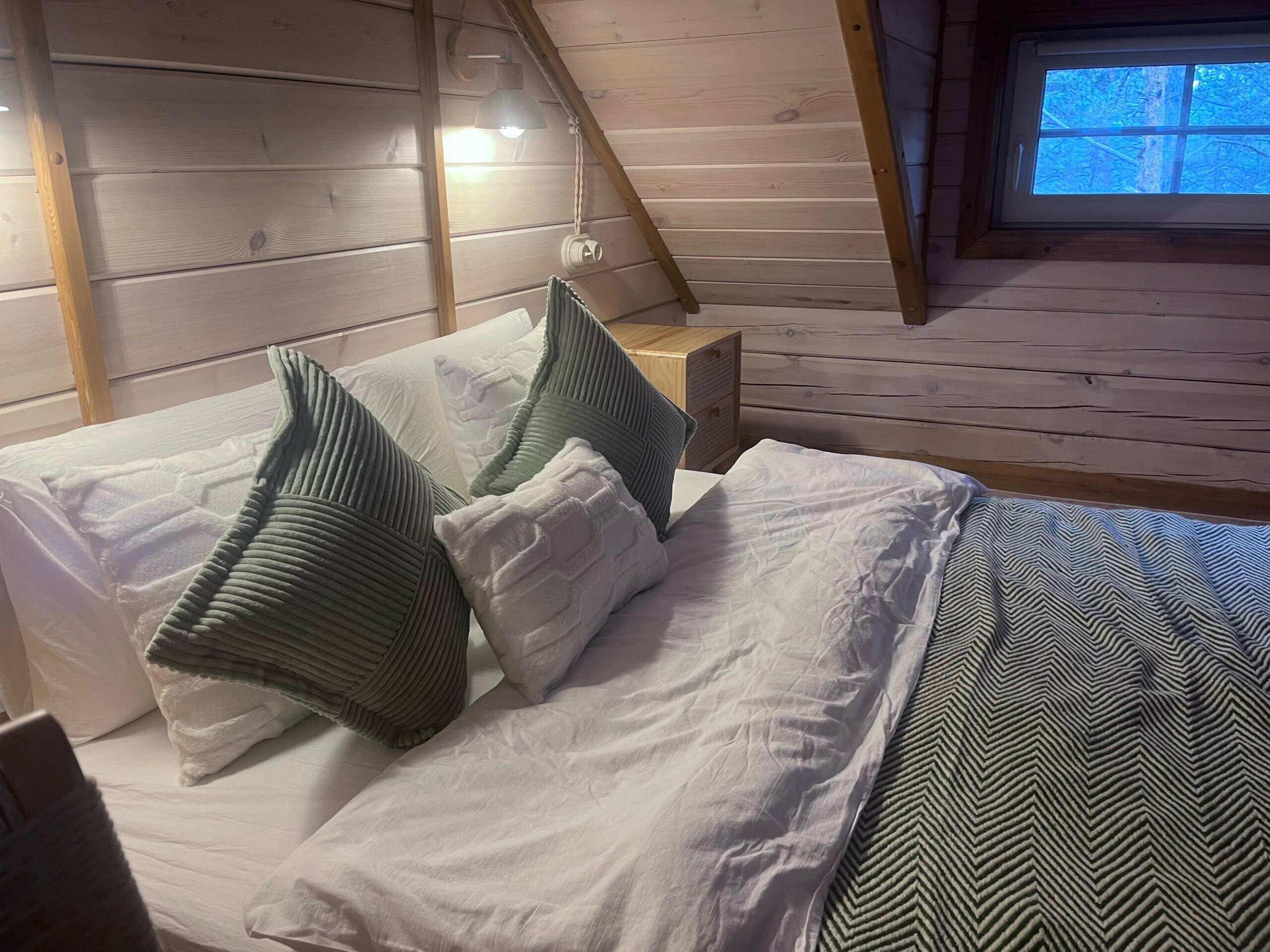 Коттедж с видом на лес