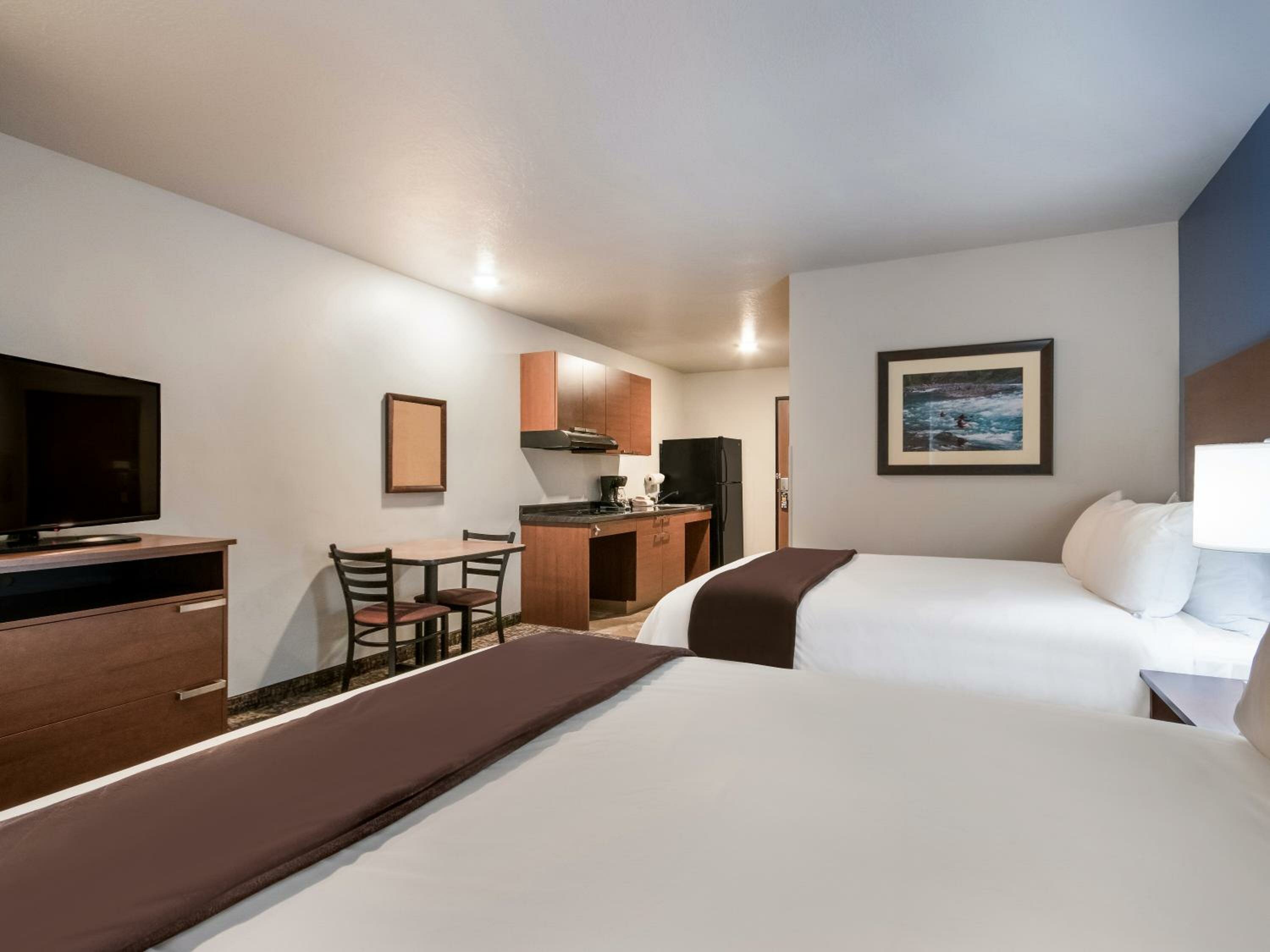 Queen Room with Two Queen Beds