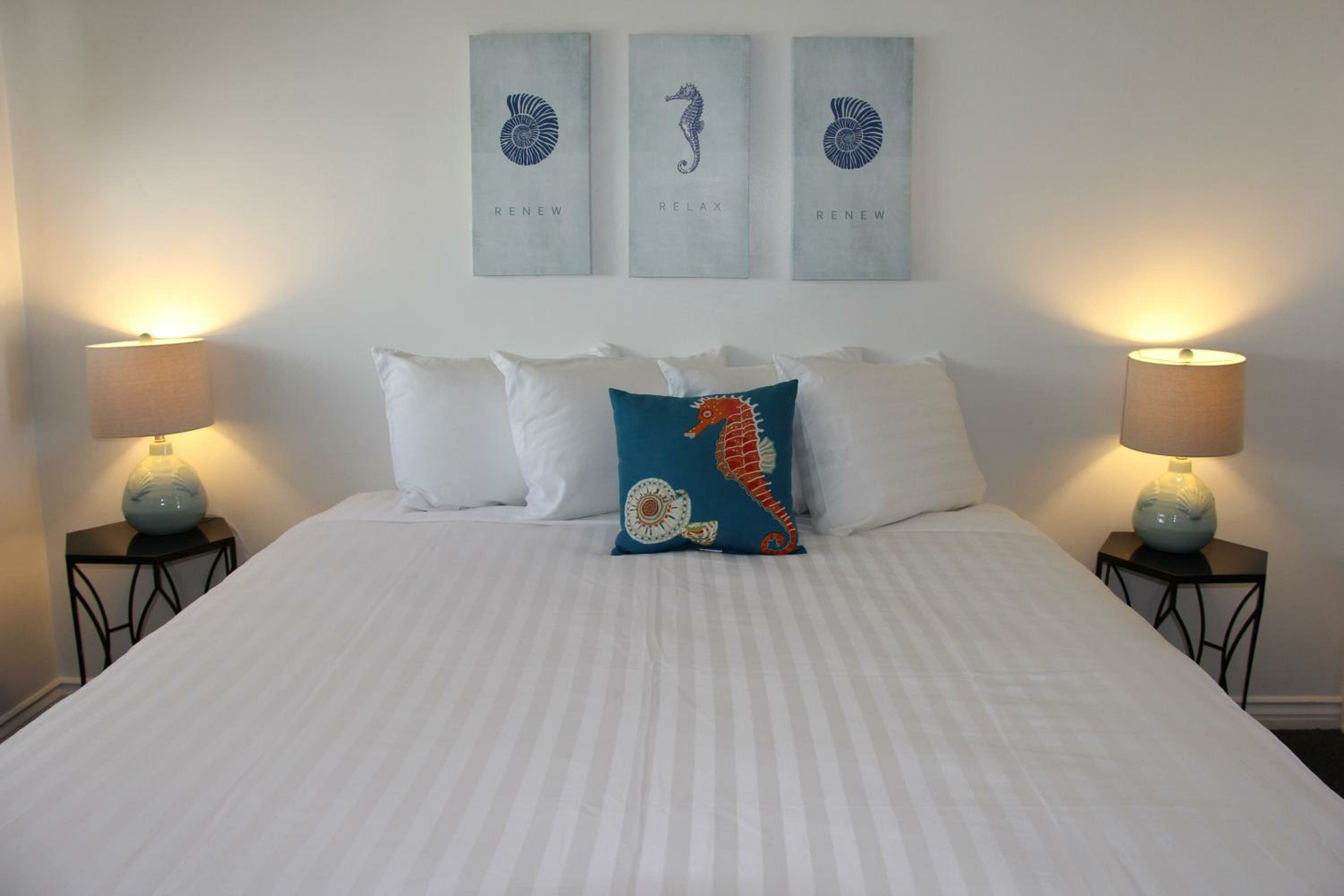 Partial Ocean View Suite