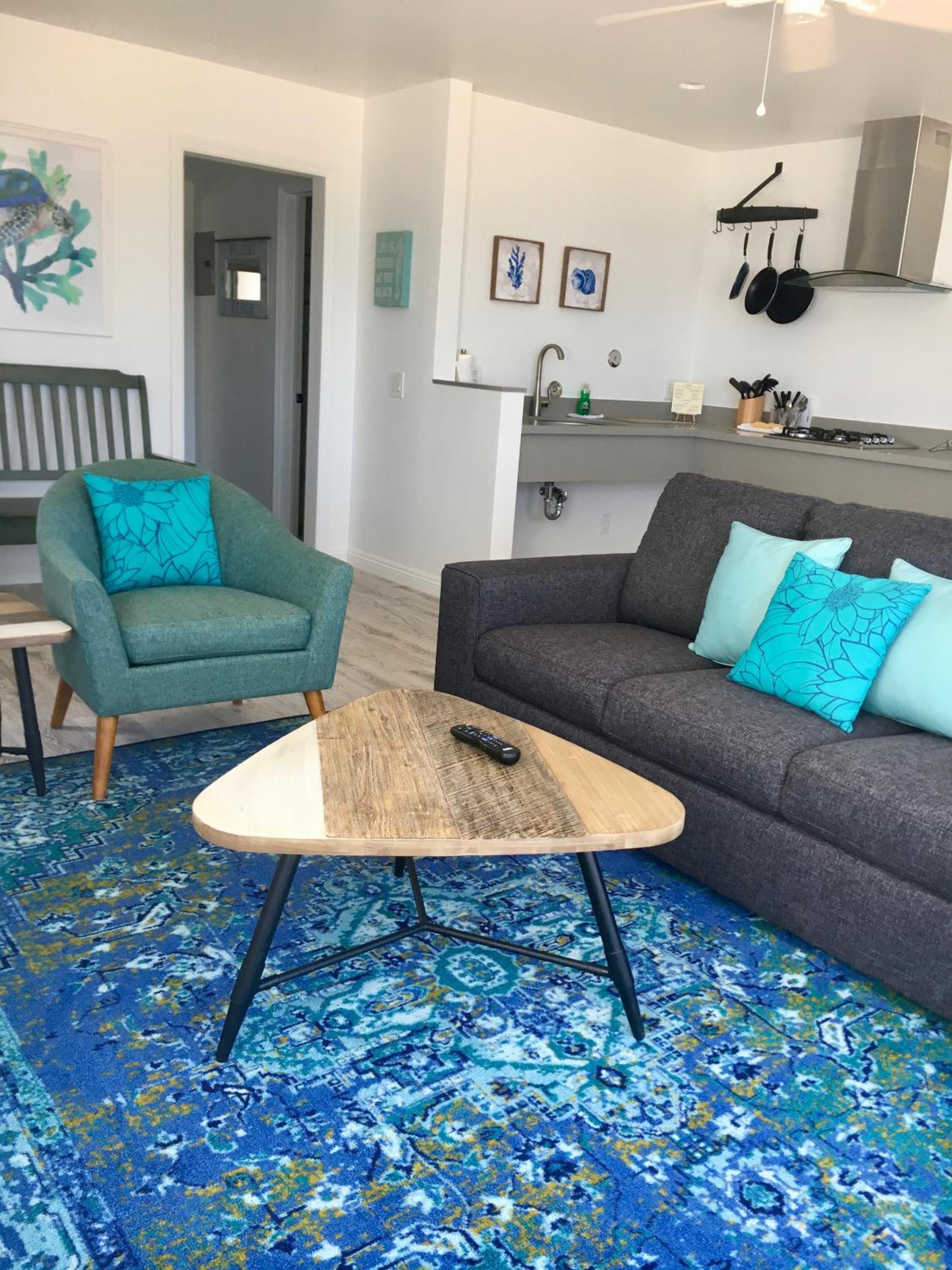 Deluxe Queen Suite with Two Queen Beds - Ocean Front