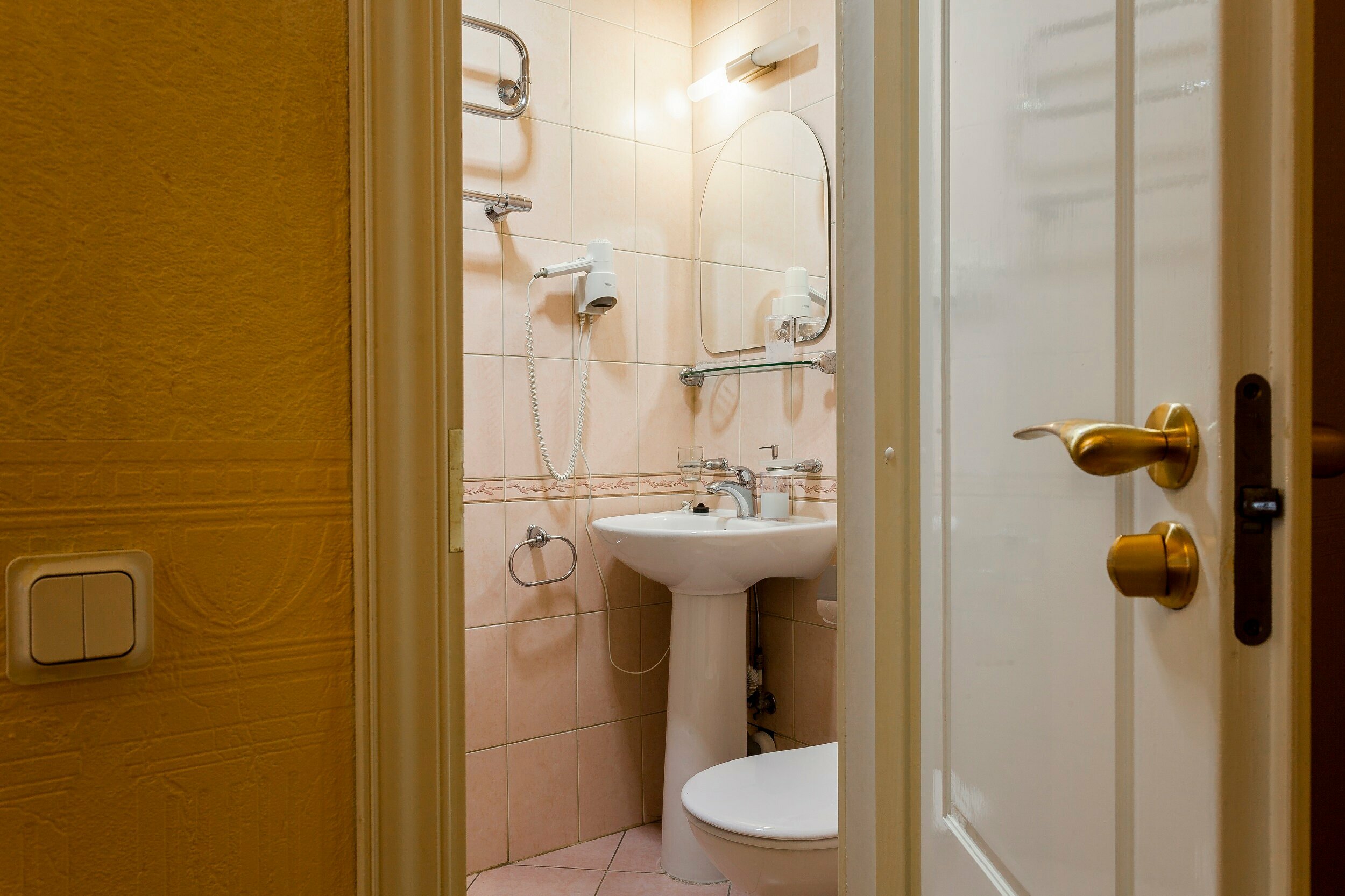 Большая двухместная комната