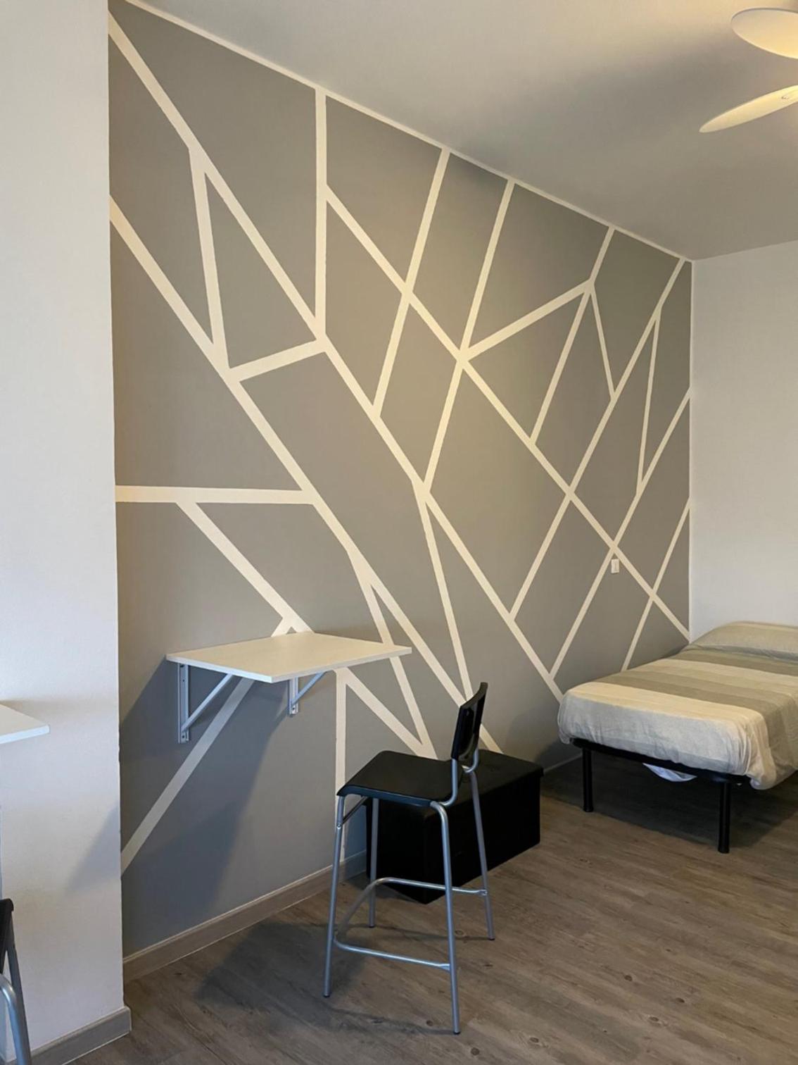 Studio (2 Adults)