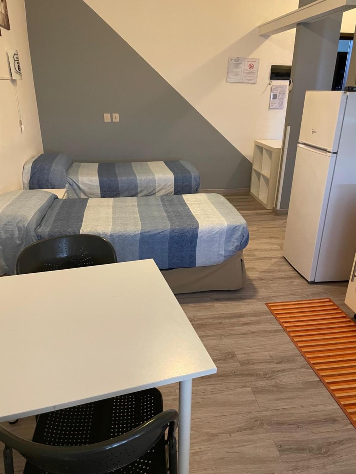 Studio (2 Adults)