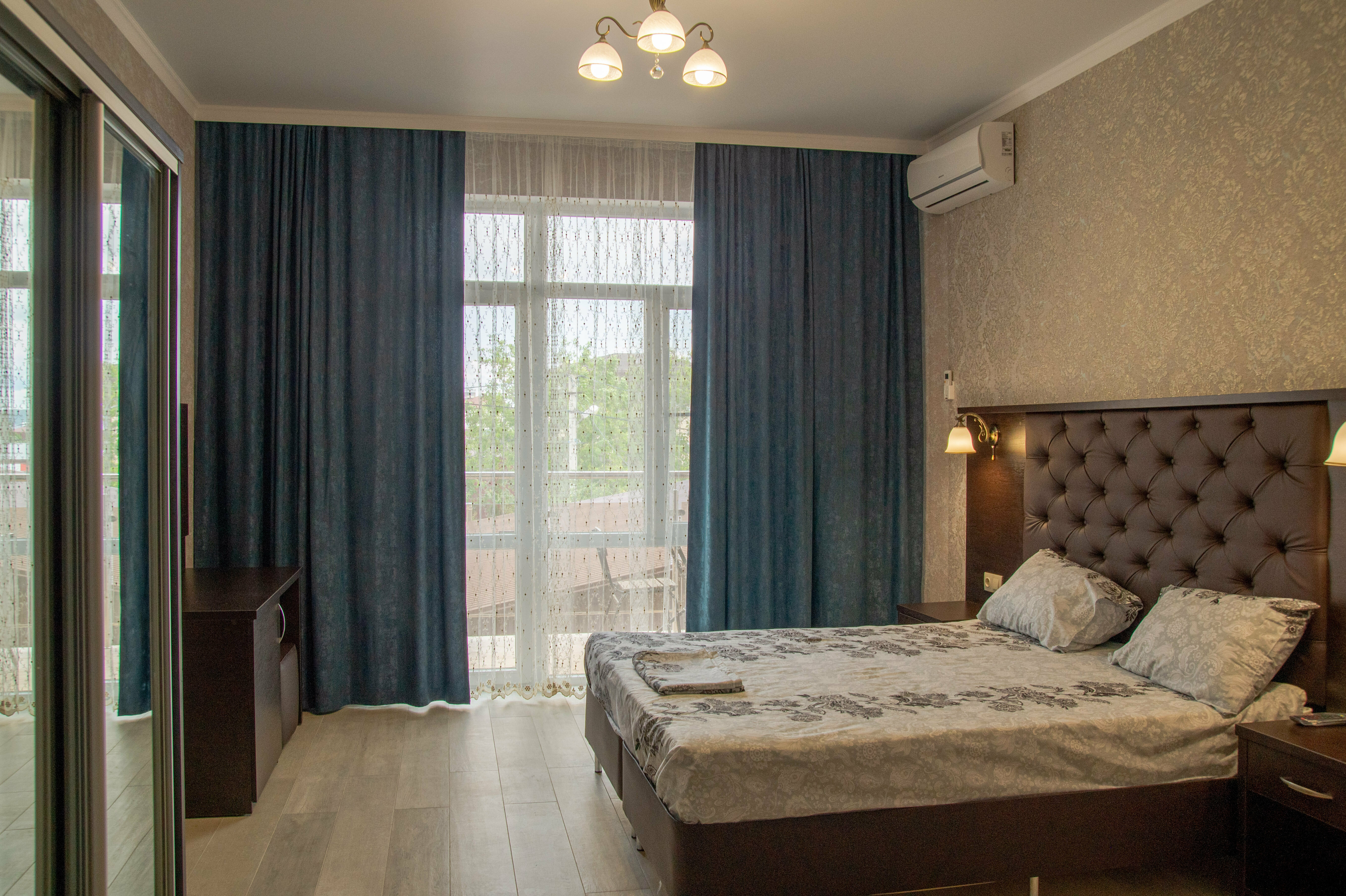 Четырехместный номер с балконом