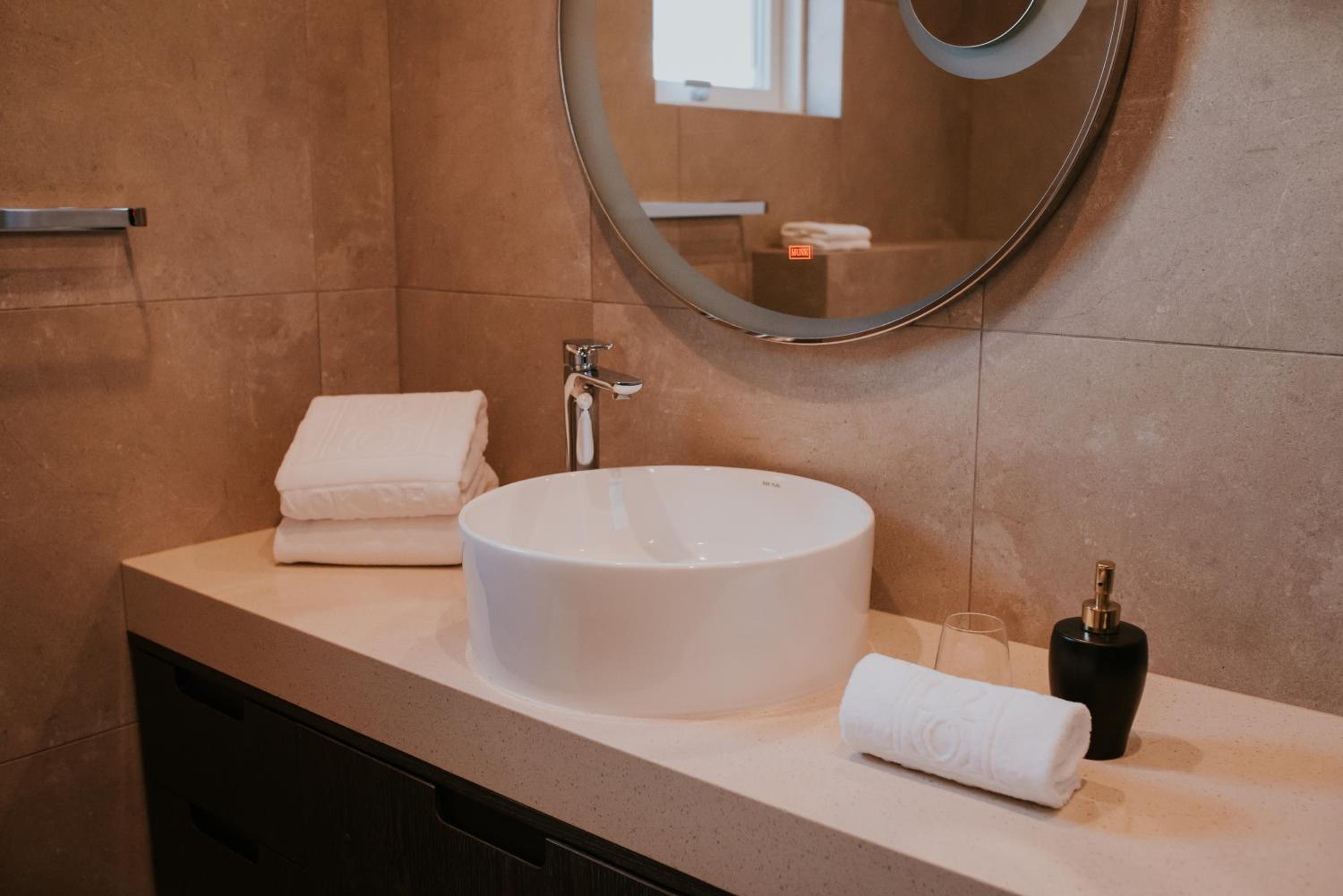 Studio Apartment with Sea View