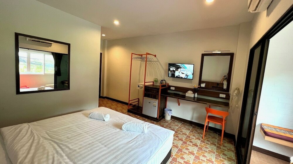 Double Room, 1 King Bed