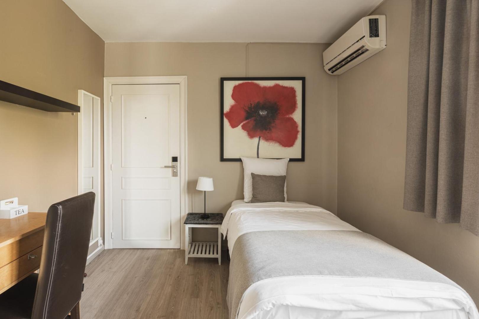 Single Room
