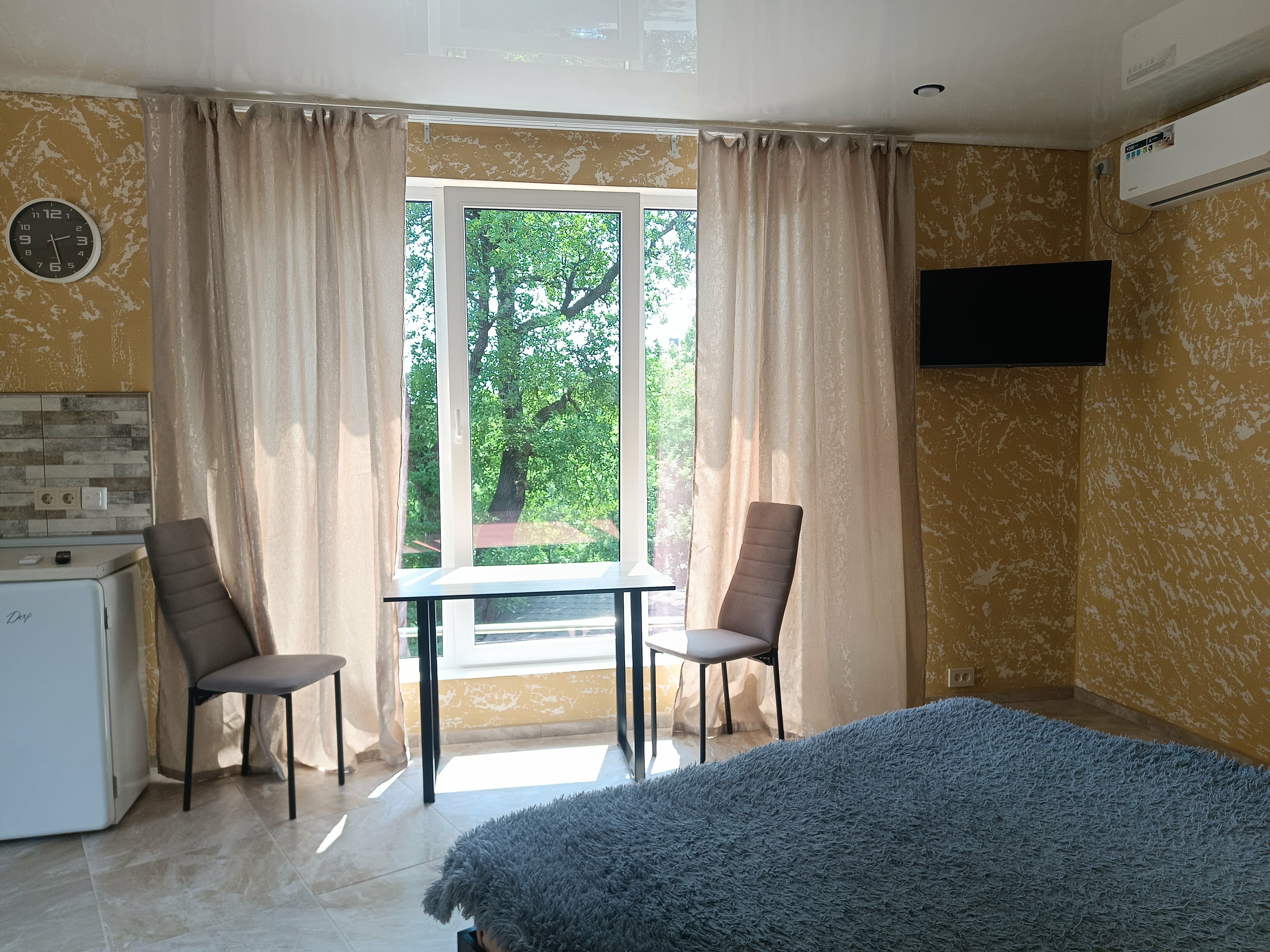 Домик-студия семейный с видом на море