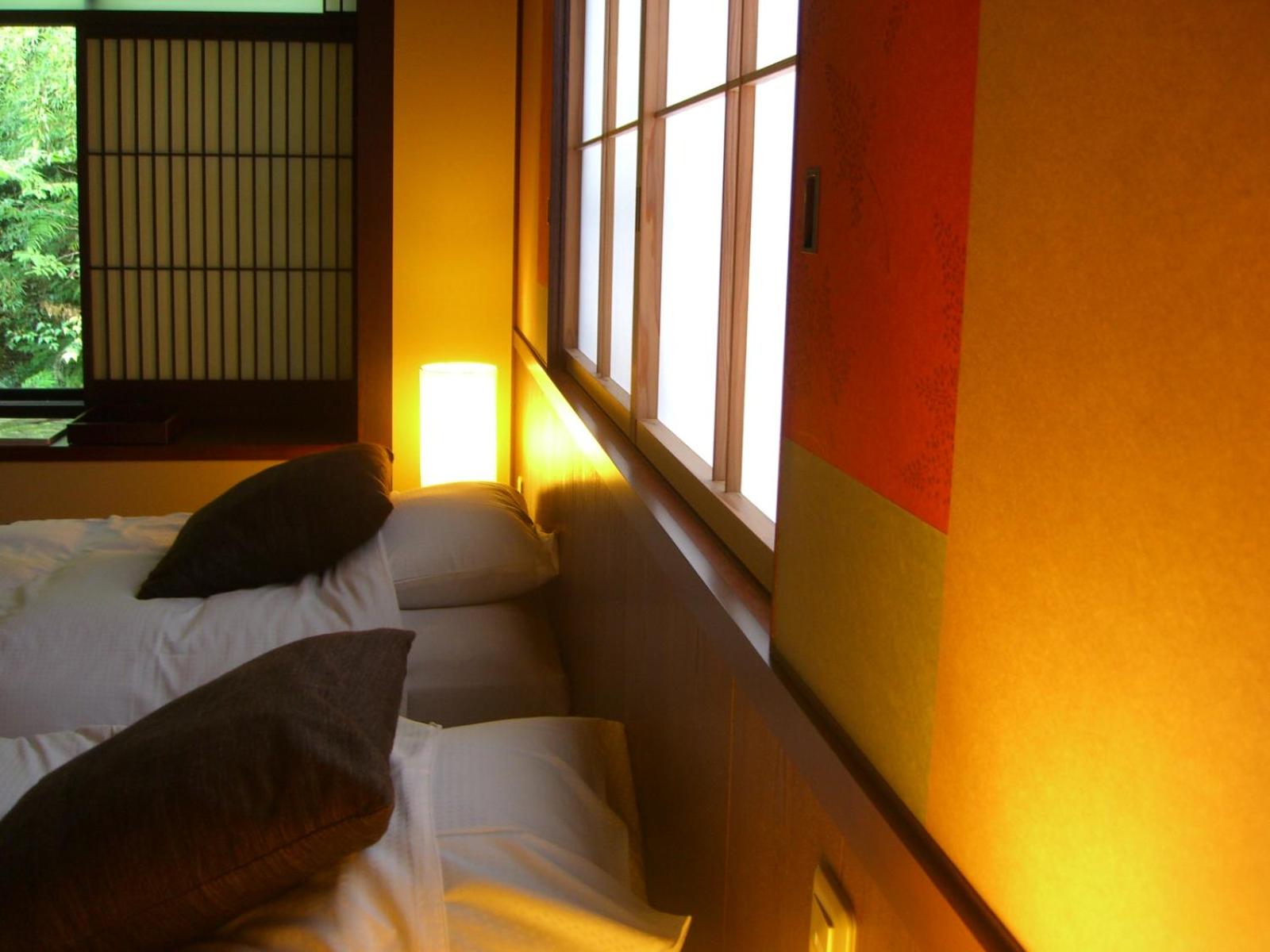 Japanese-Style Standard Twin Room with Massage Chair【Yama-no-Iori】