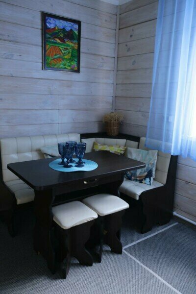 Дом с видом на лес