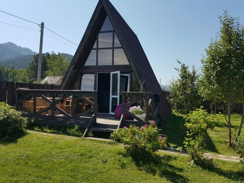 Коттедж с видом на горы