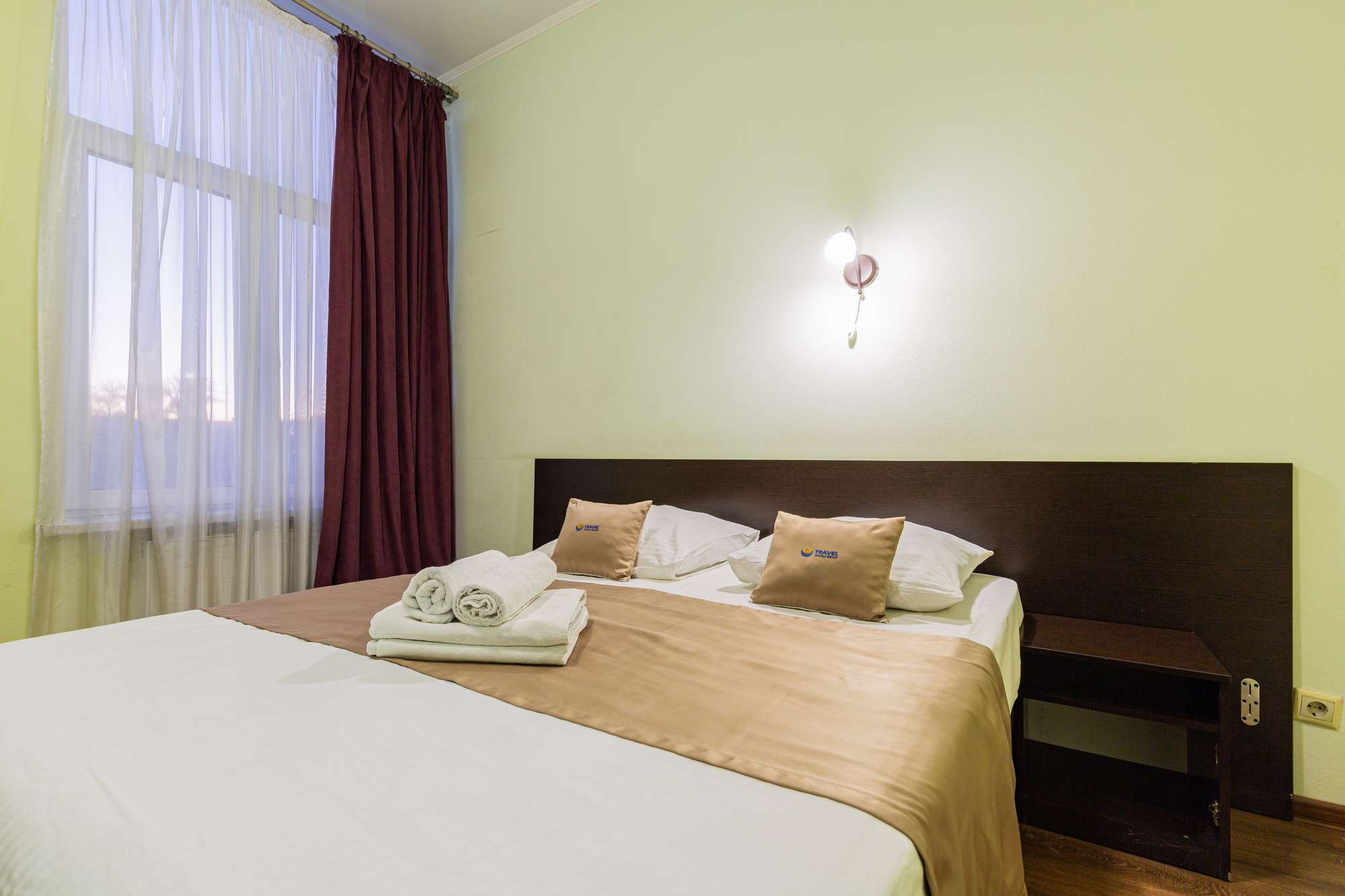 Стандарт с двуспальной кроватью