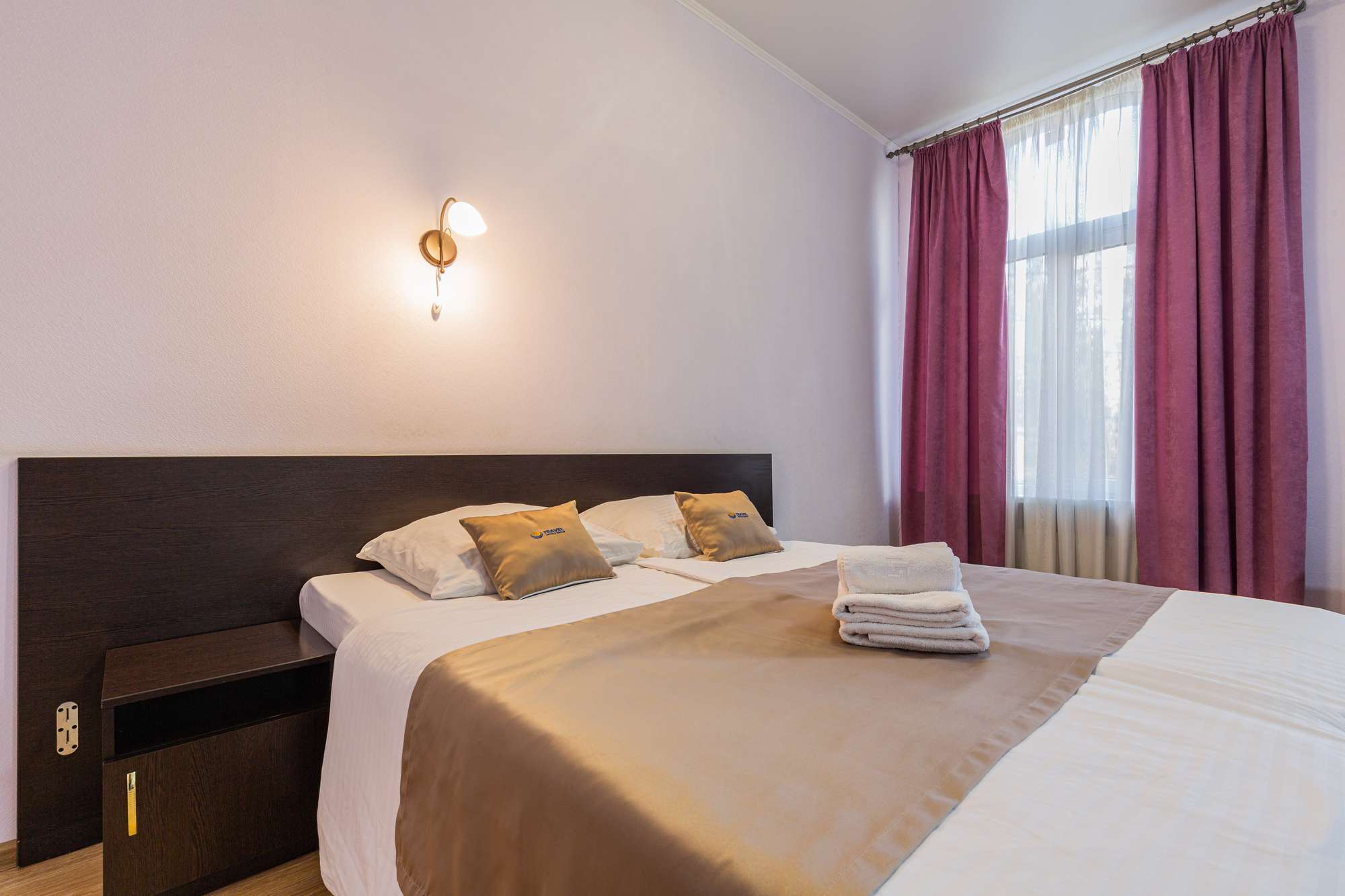 Полулюкс с балконом