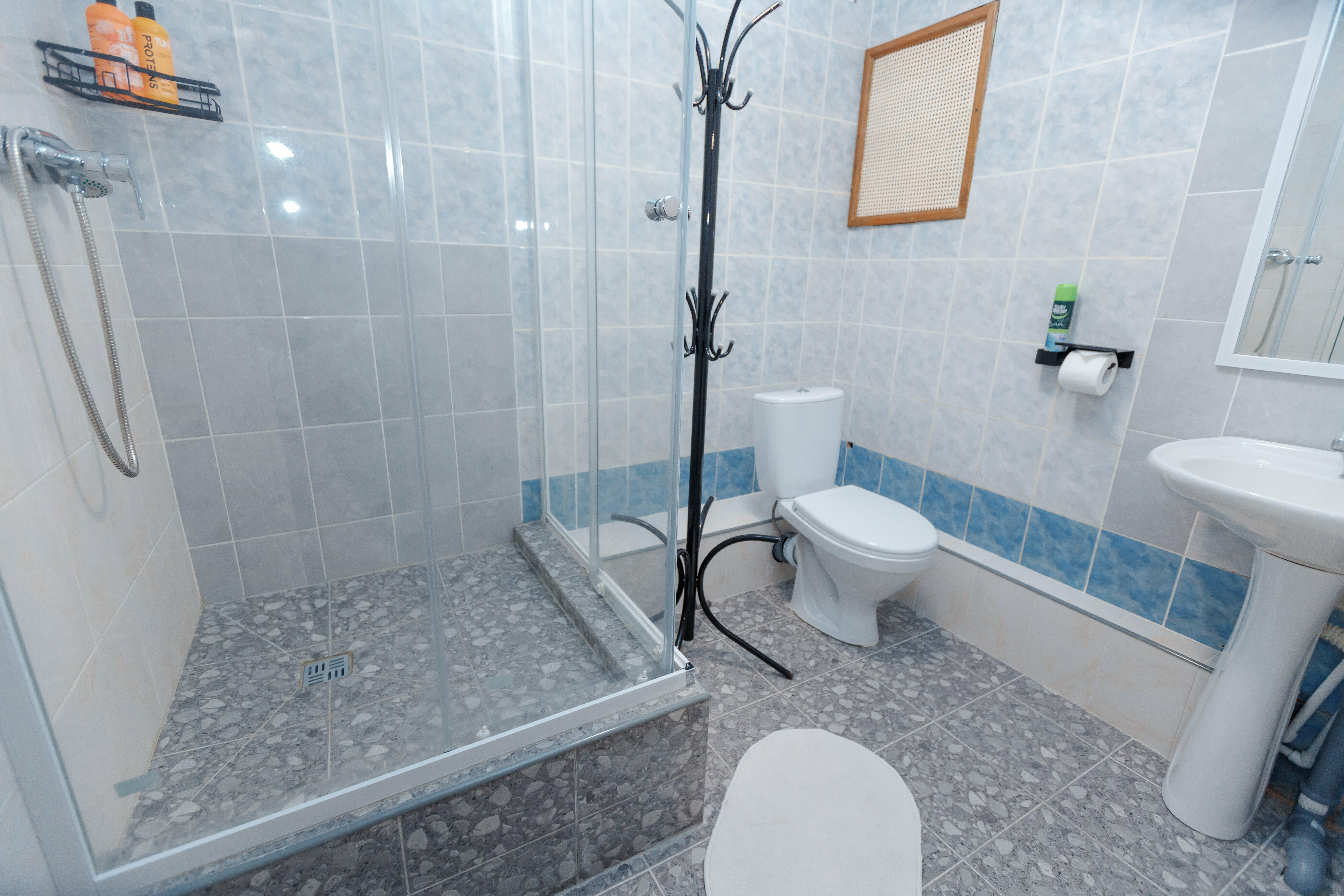 8-миместный