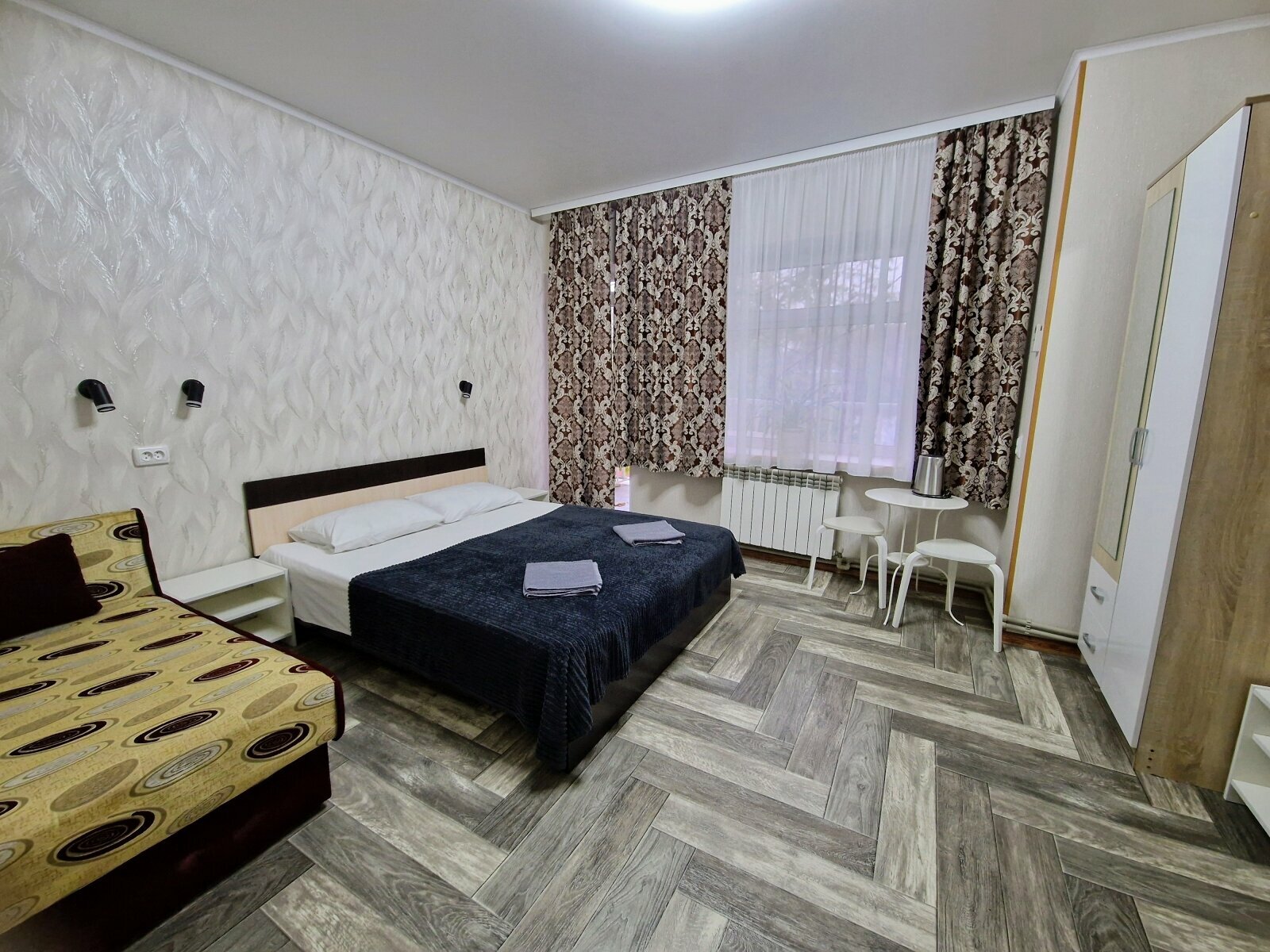 Стандартный трехместный номер