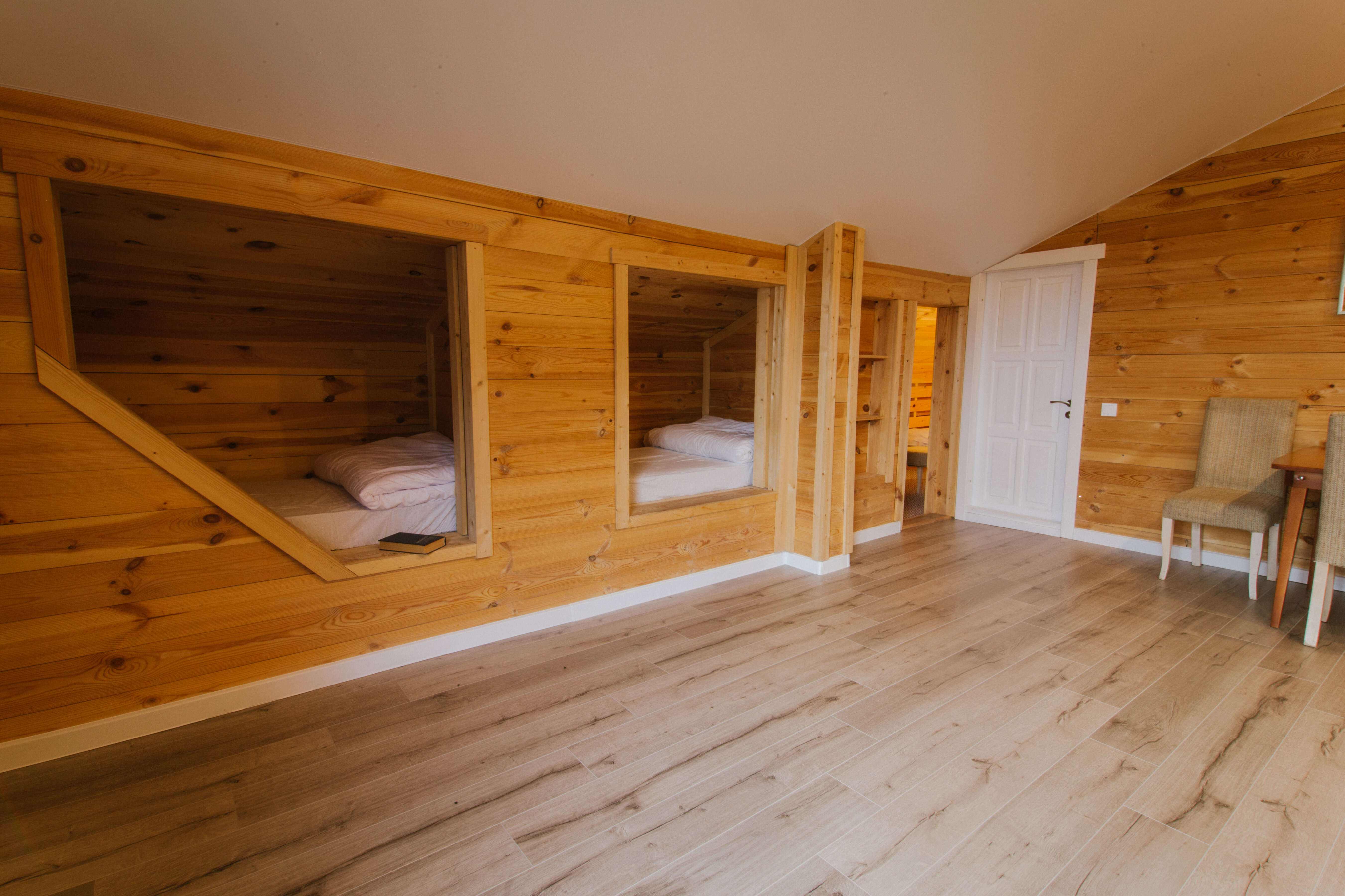 Лесной 4х-местный Капсула