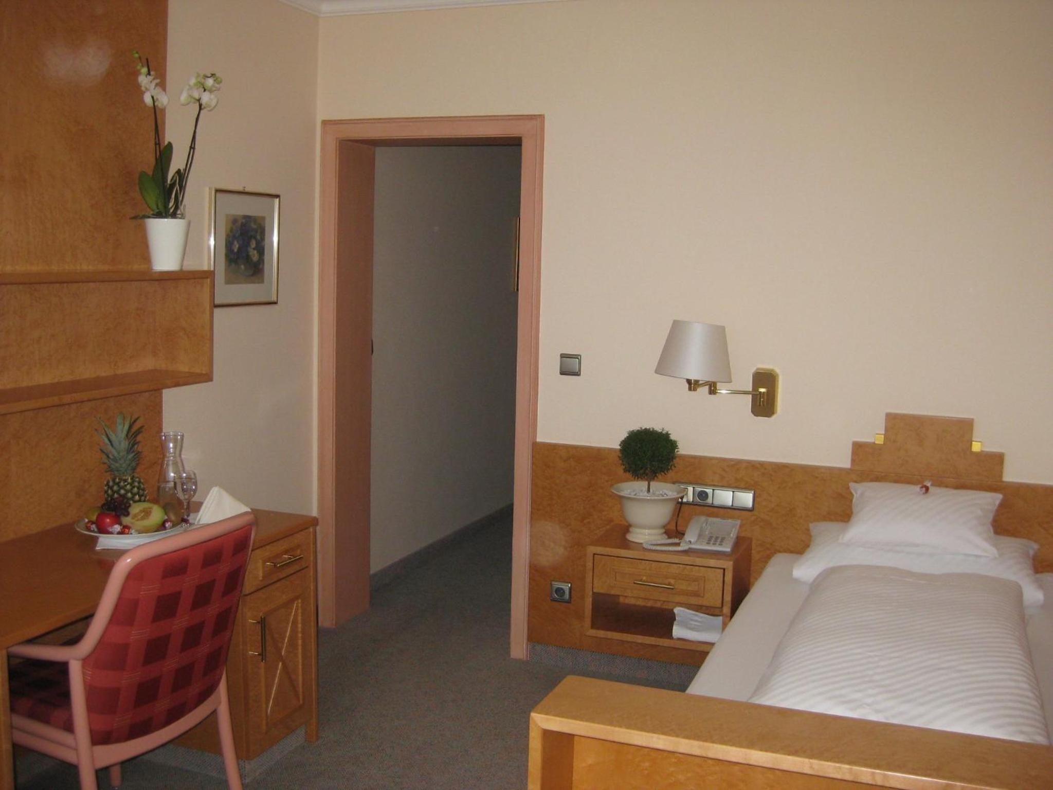 Comfort Single Room with Balcony