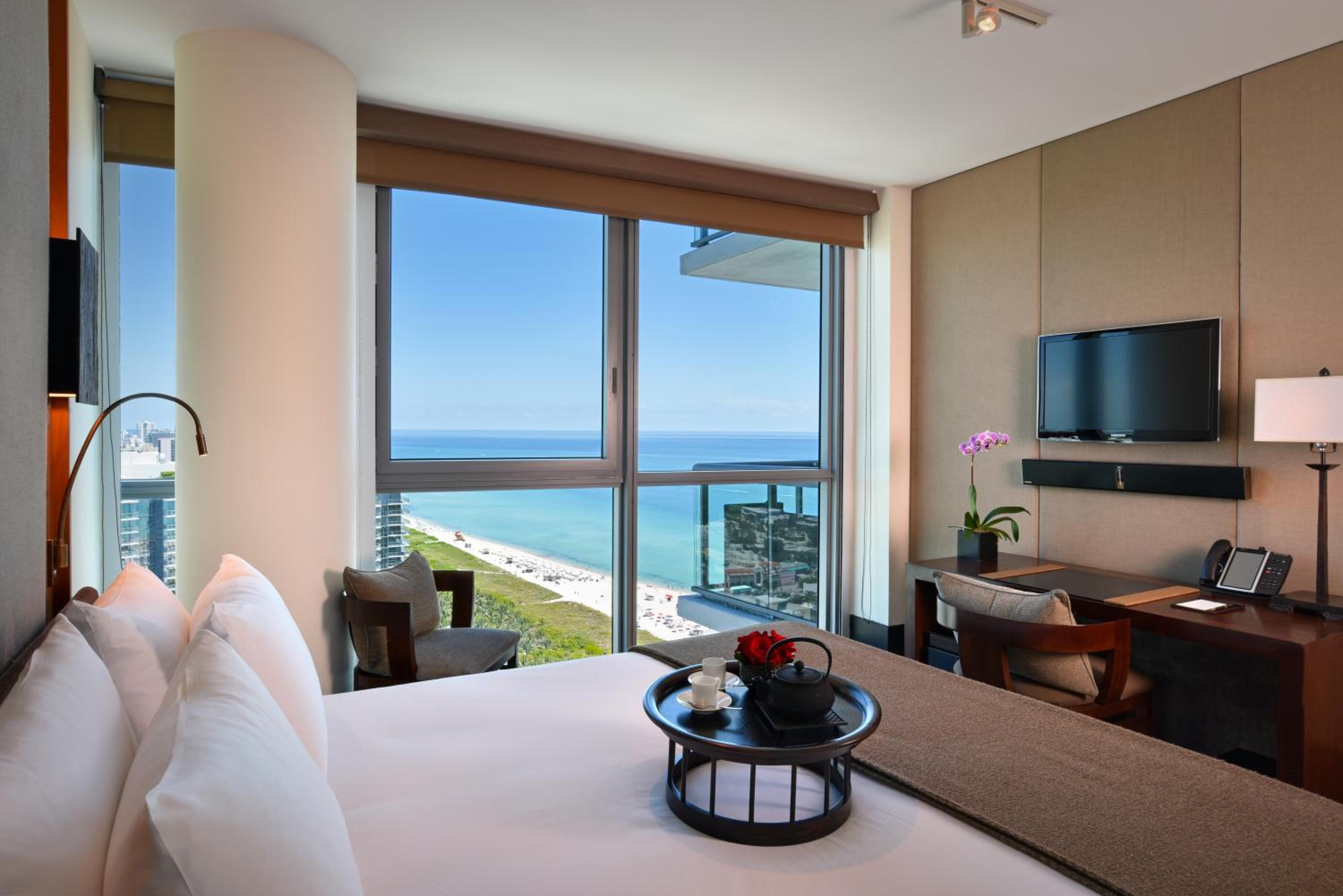 One-Bedroom Suite with Ocean View