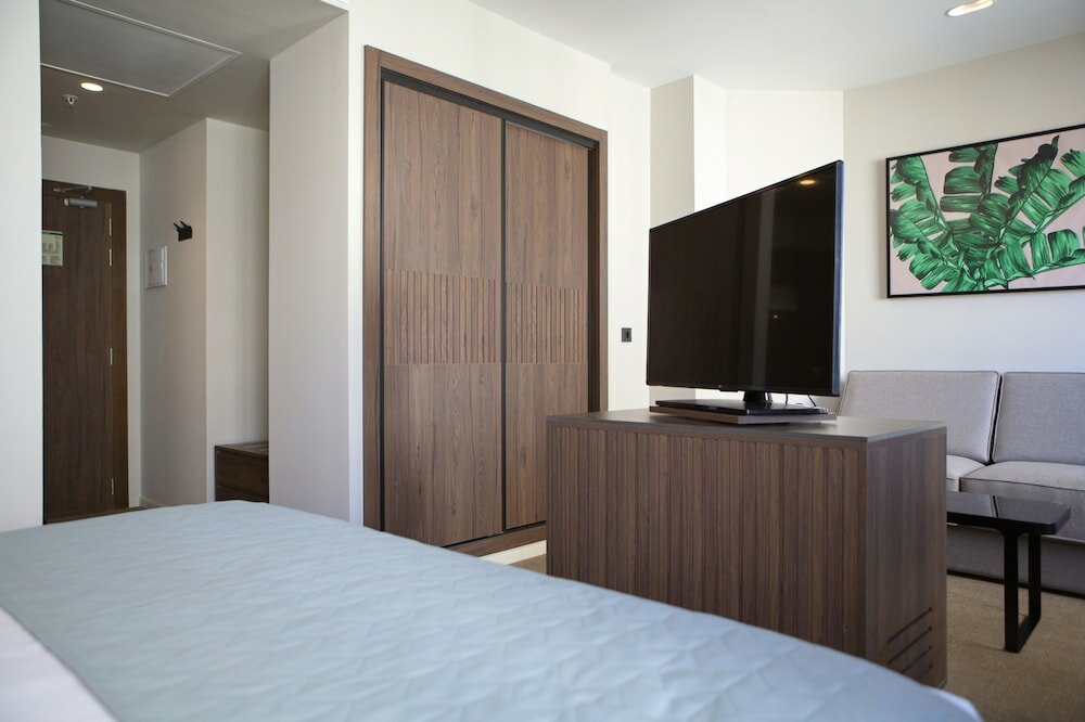 Deluxe Room (Superior King)