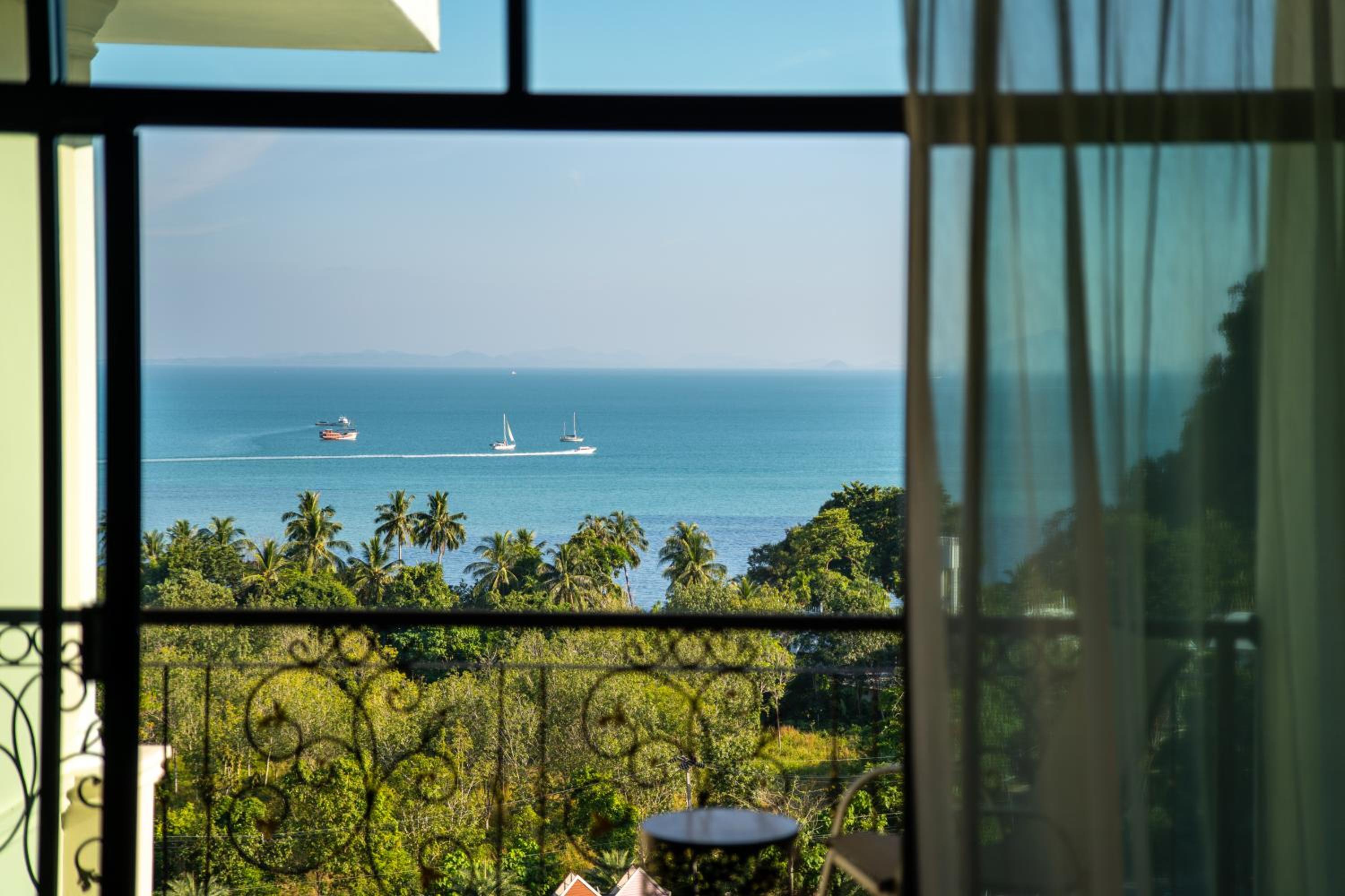 Deluxe Double Room with Sea View