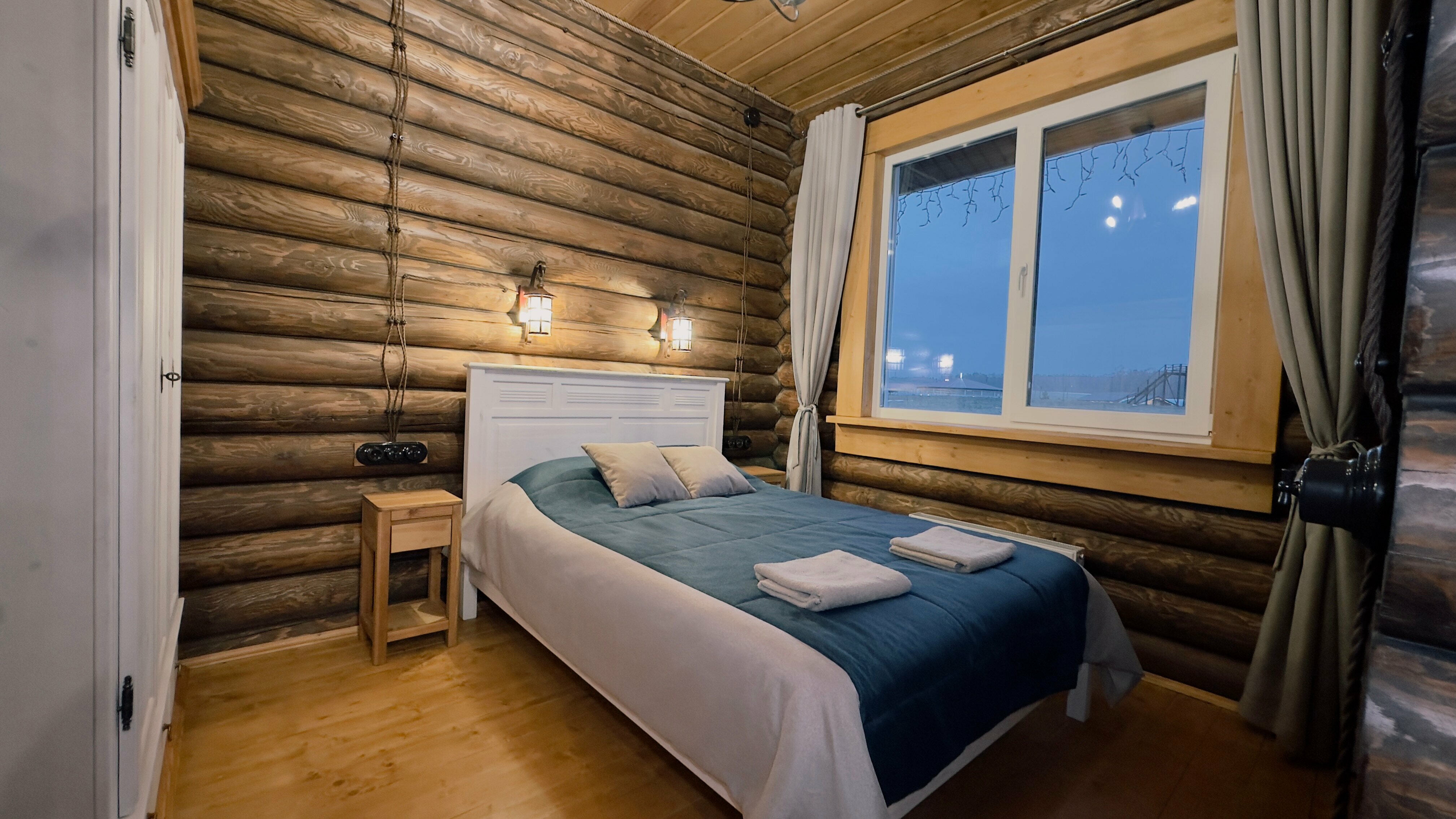 Дом из сруба №9 с террасой для 4-6 гостей