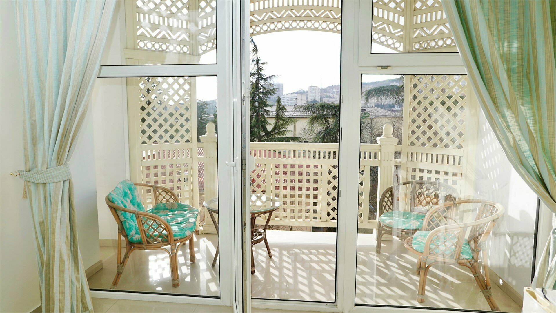 Стандартный двухместный номер с 1 кроватью или 2 отдельными кроватями и балконом