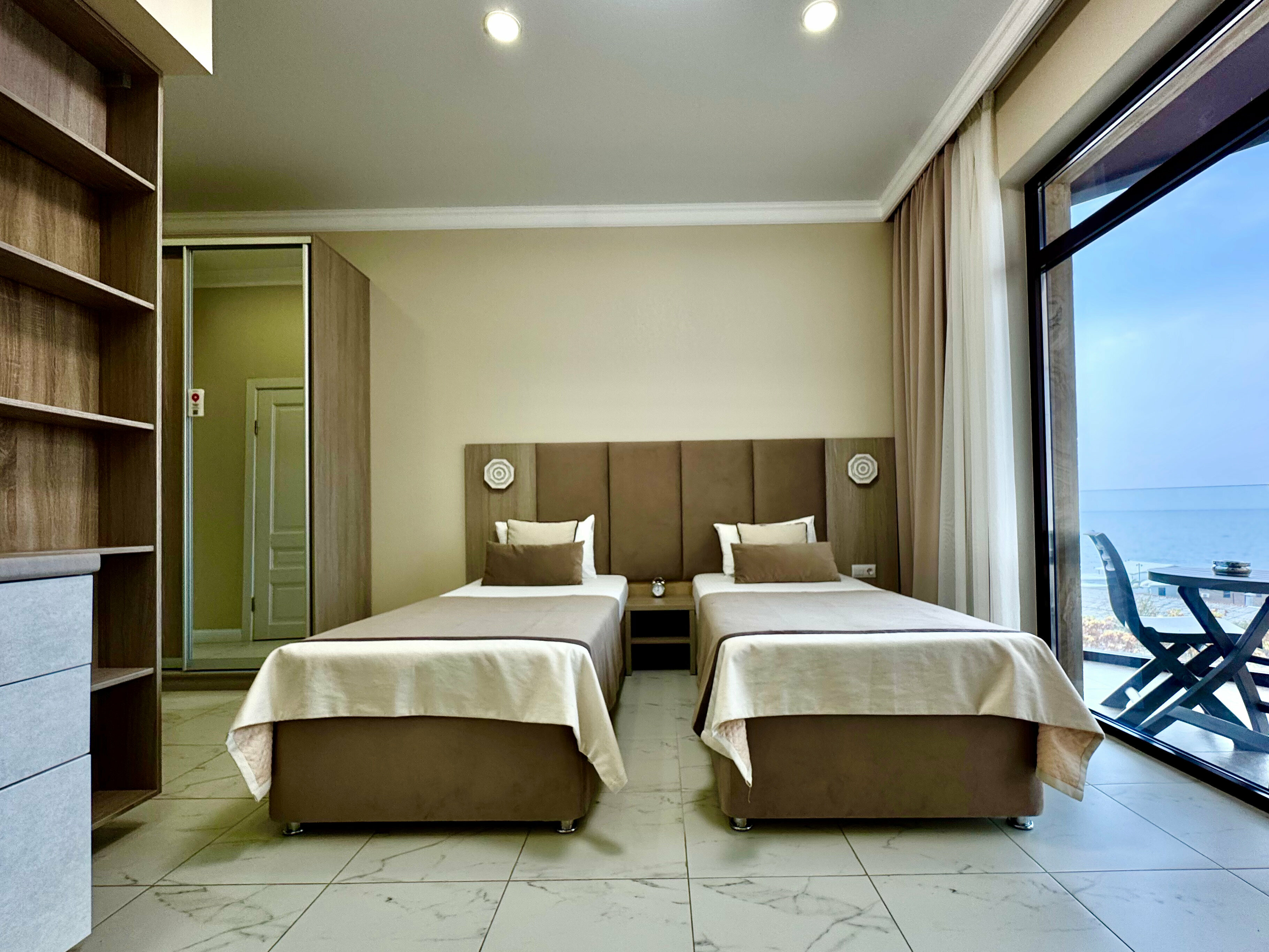 Superior с балконом и видом на море "OkoloMorya"