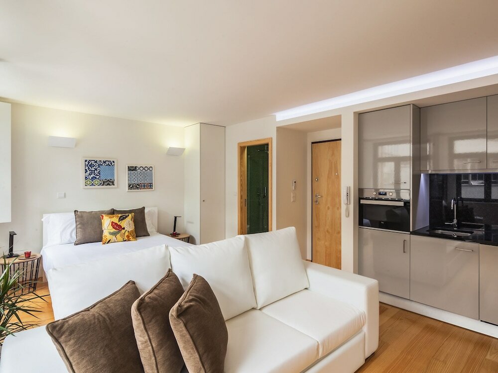 Studio (InSitu Trindade - Bright 1F)