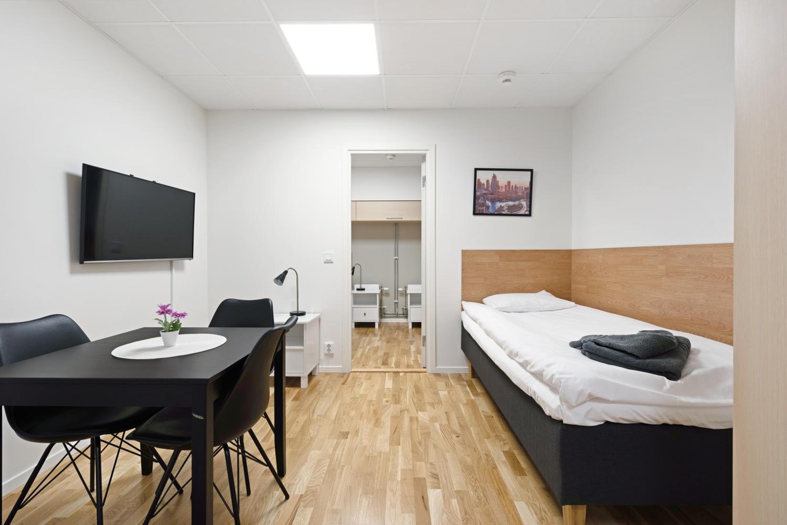 Standard Triple Studio