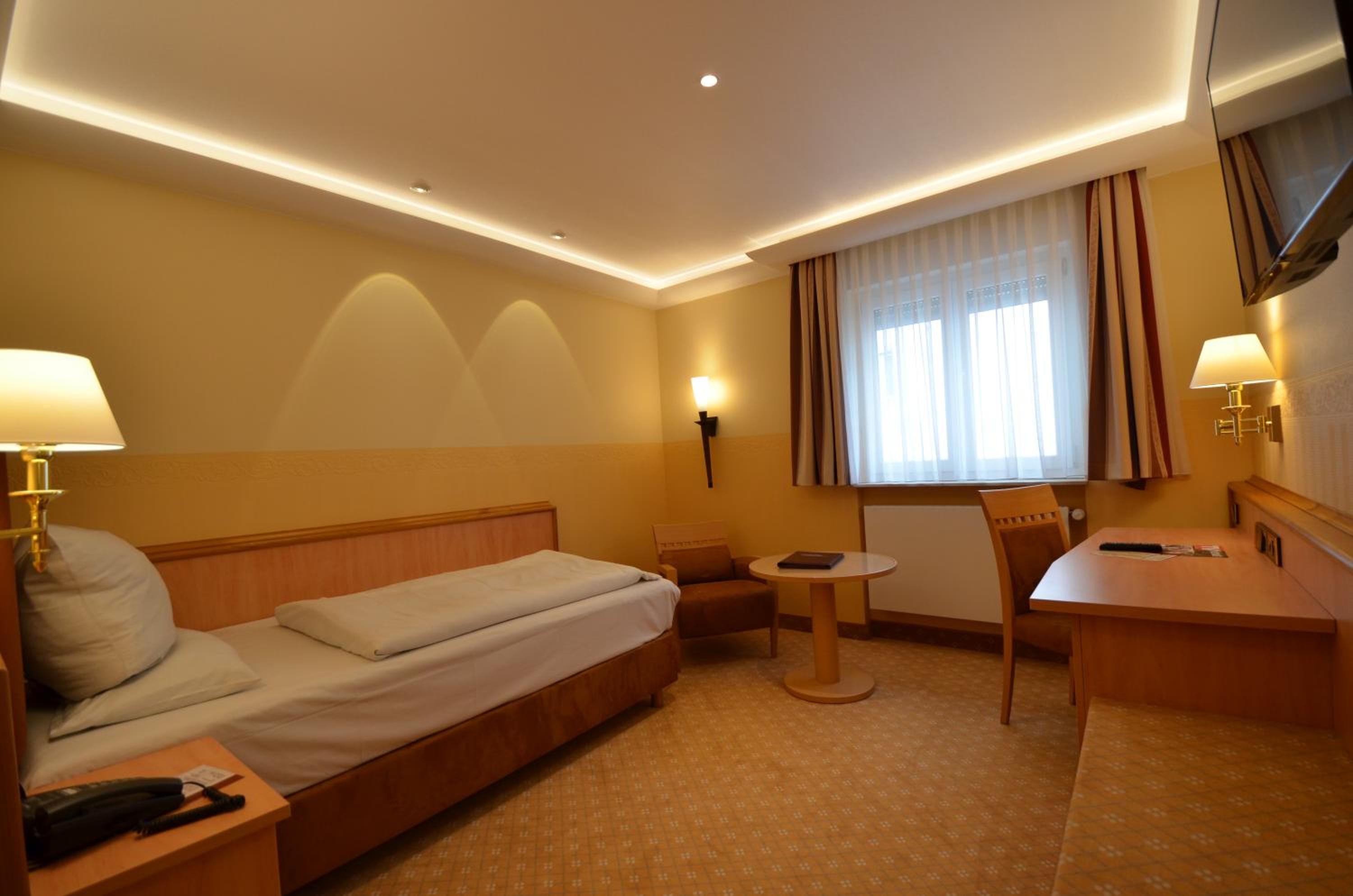 Standard Single Room