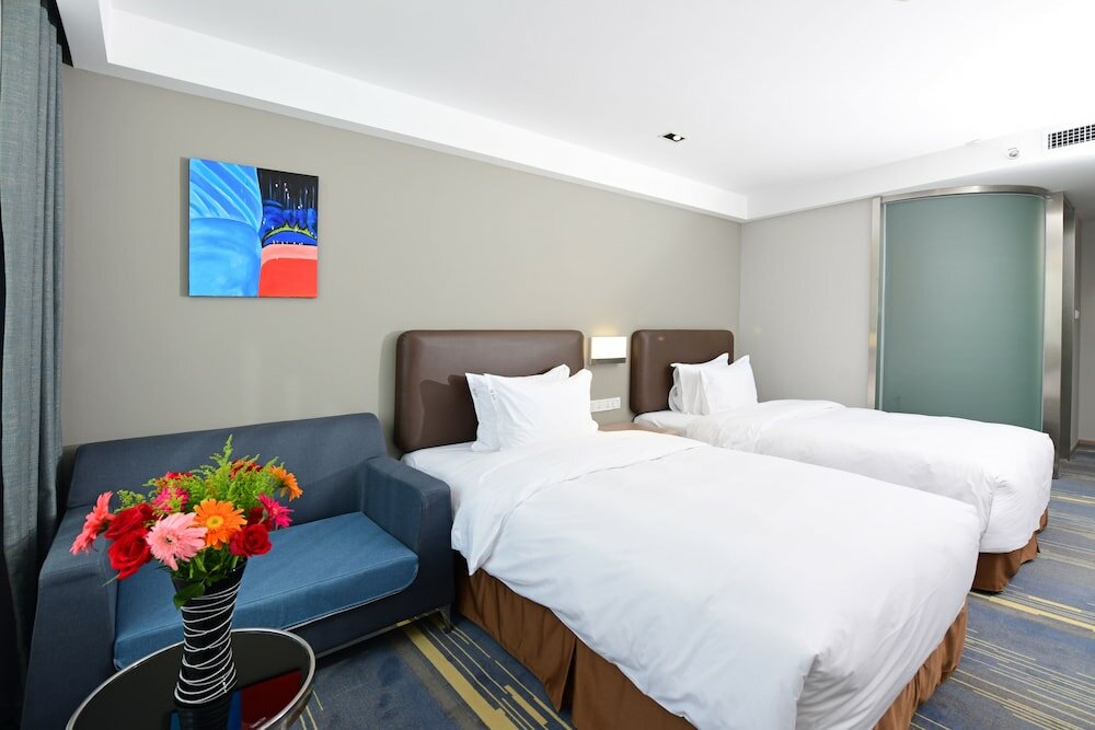 Room, 1 King Bed, Accessible