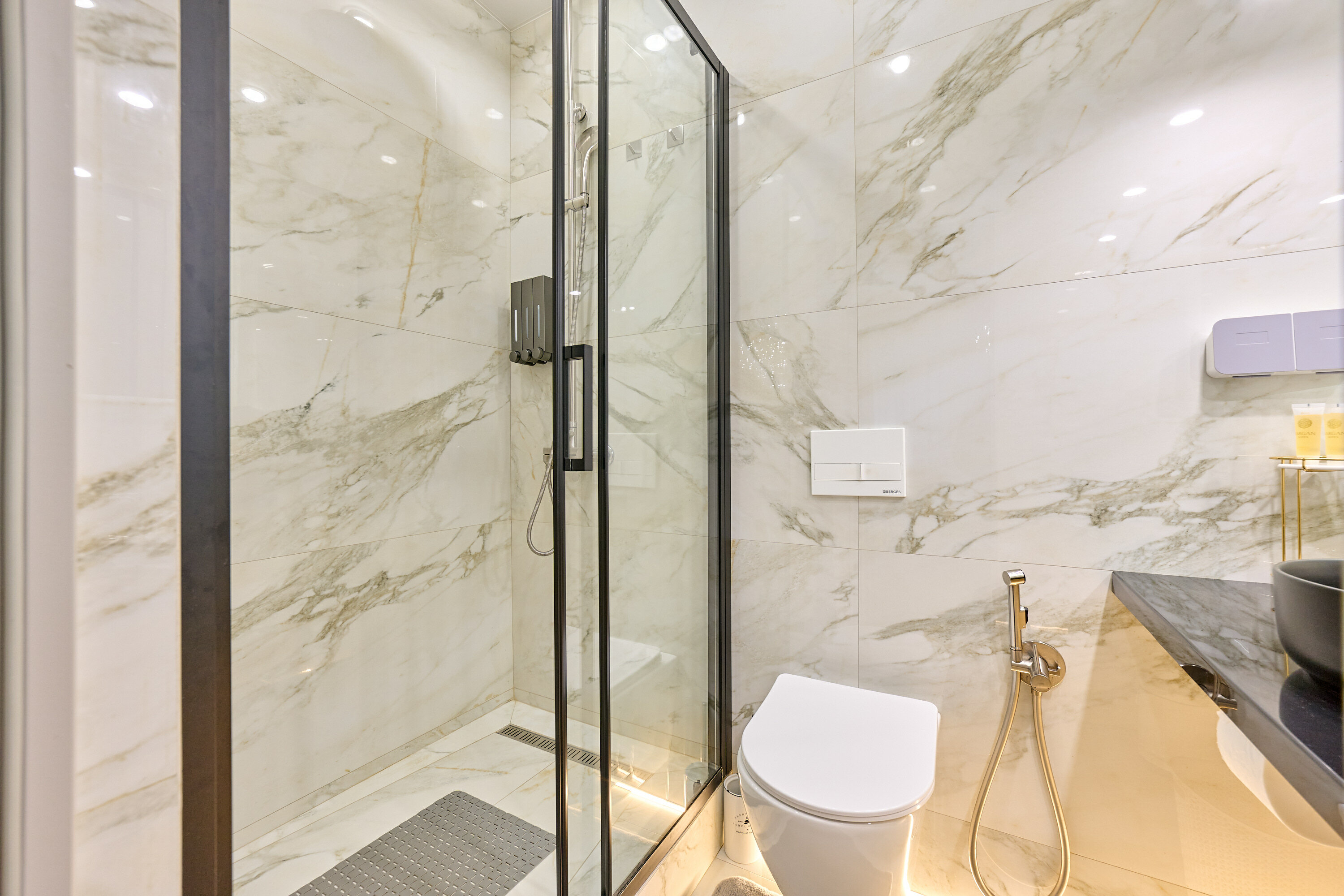 Улучшенный номер с кроватью размера «king-size»