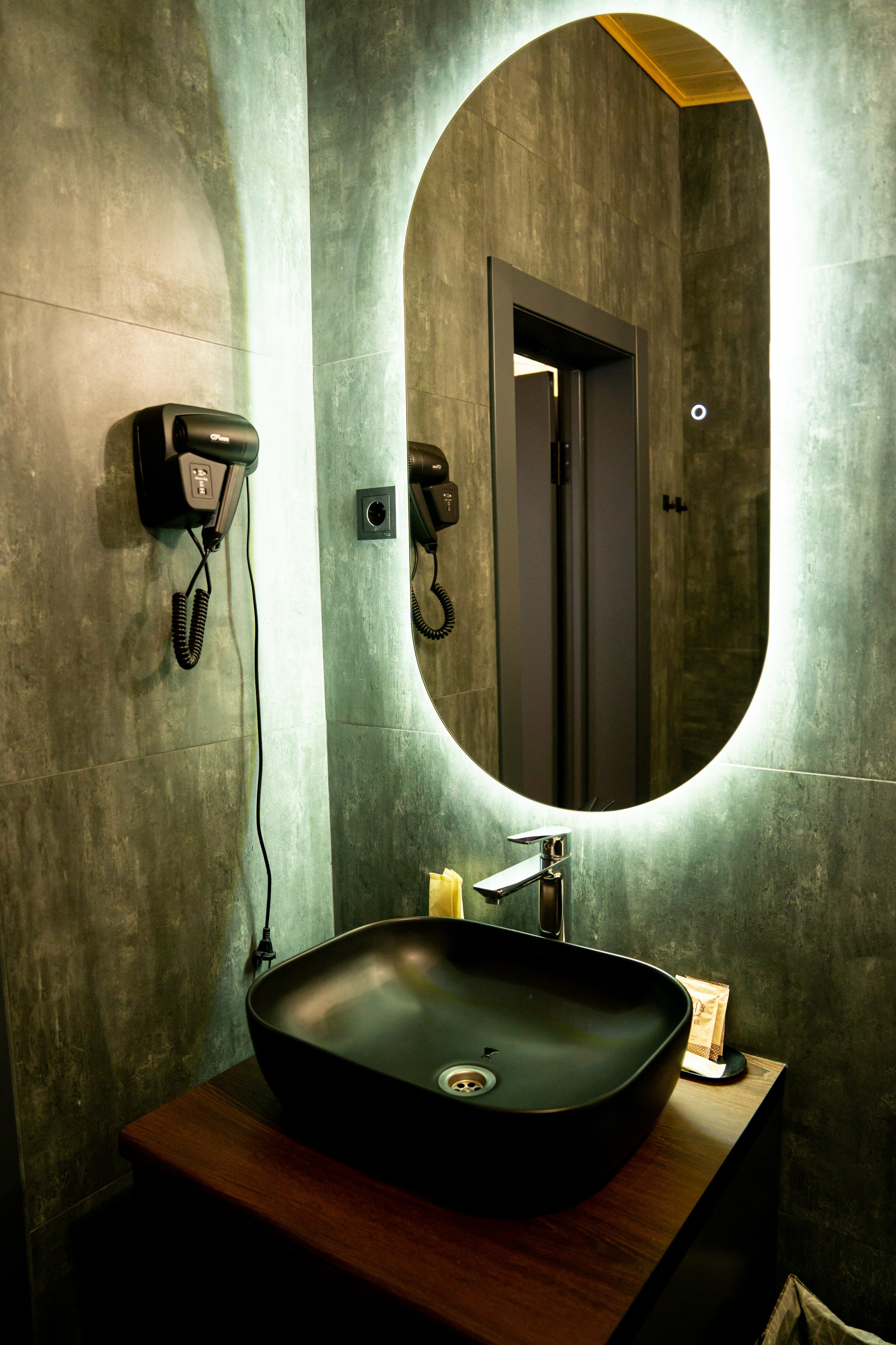 Шестиместный люкс с беседкой и мангальной зоной